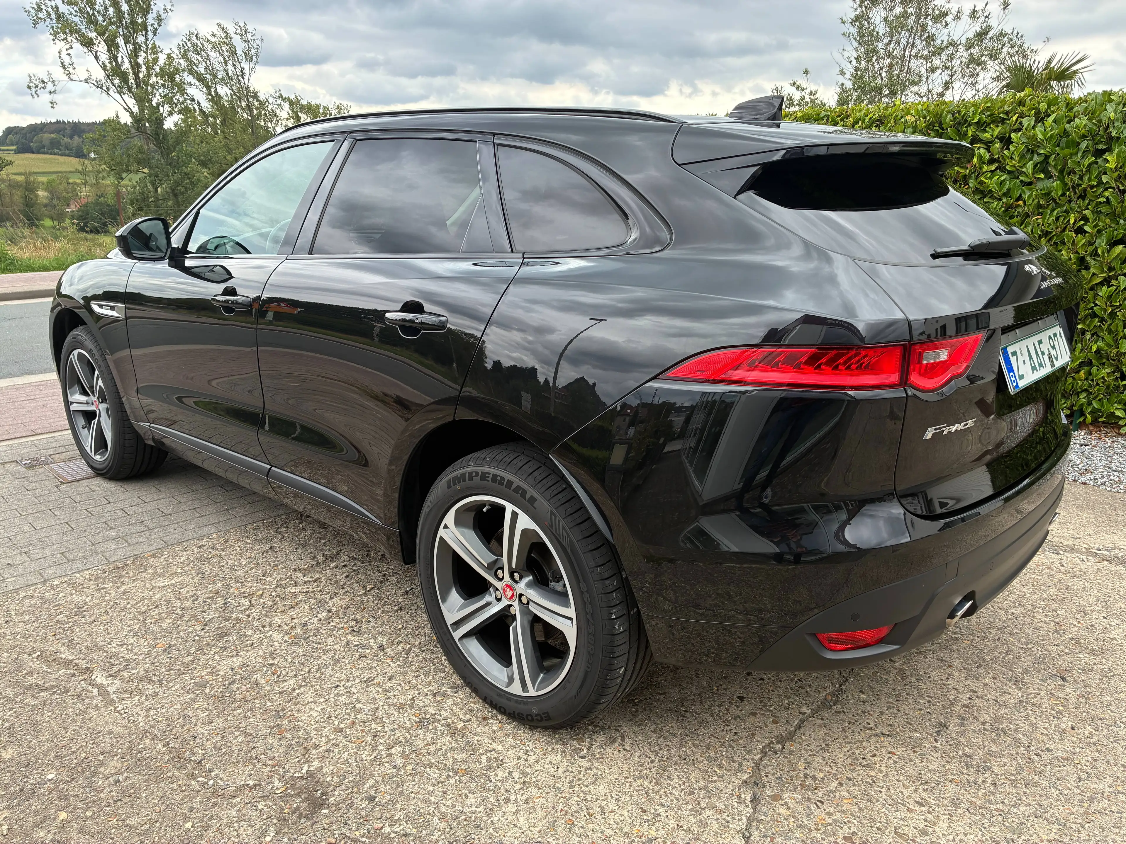 Jaguar F-Pace F-Pace 2.0 T AWD R-Sport 250  80420km !! — photo 6