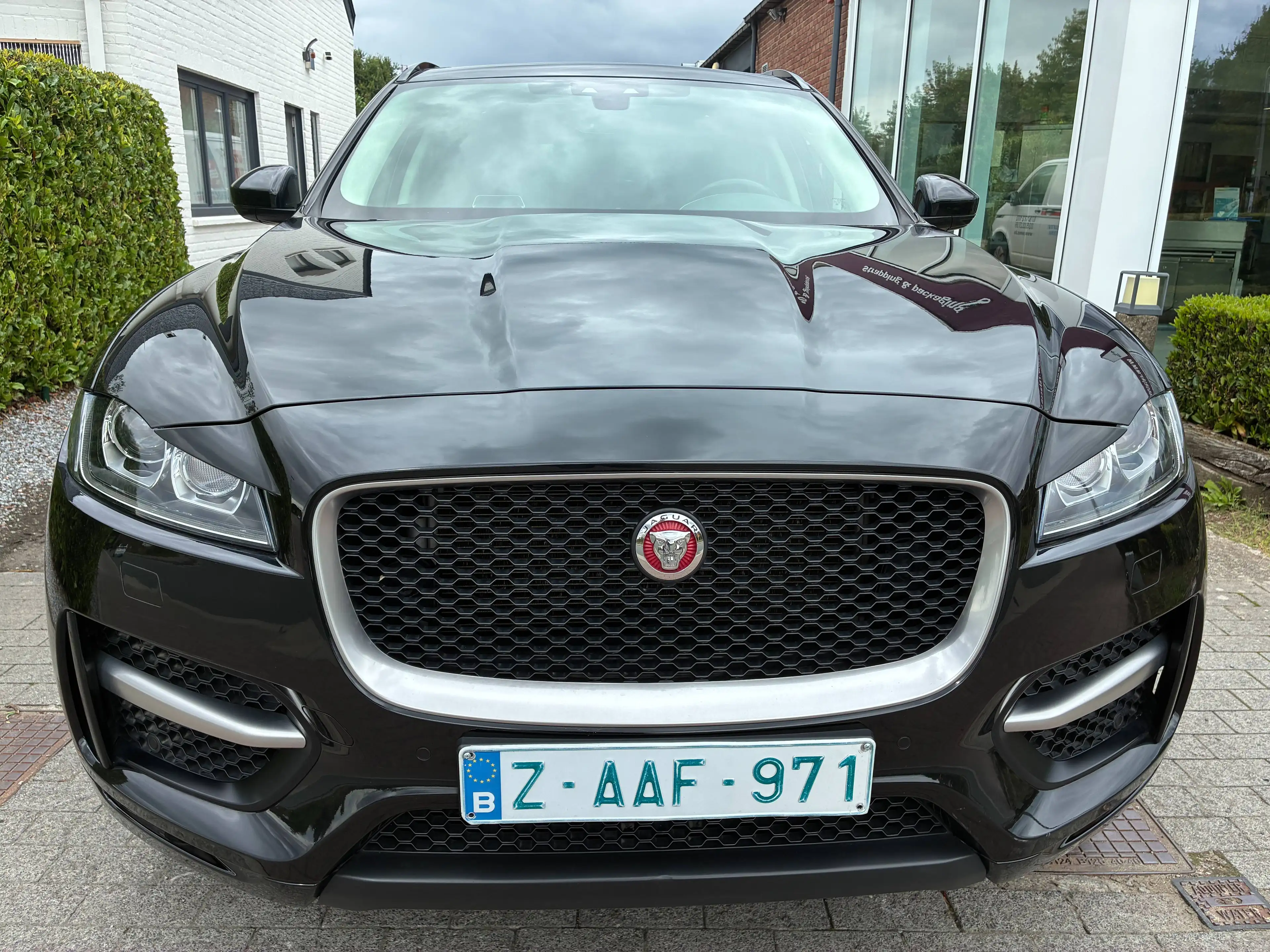 Jaguar F-Pace F-Pace 2.0 T AWD R-Sport 250  80420km !! — photo 2