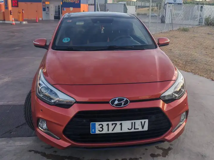 Hyundai i20 COUPÉ 1.0 TGDI BD Style / Style Orange 2016, foto 7