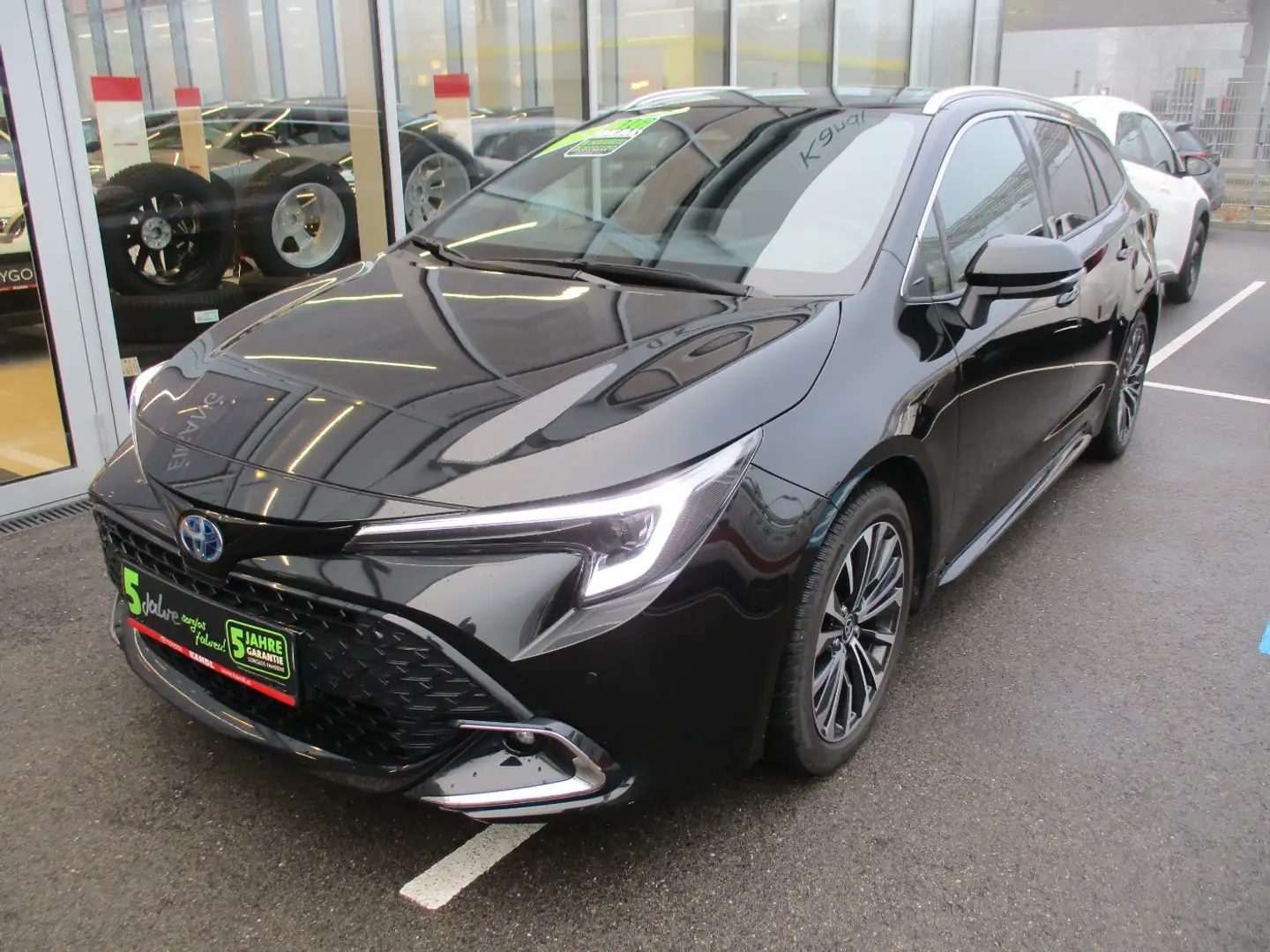 Toyota Corolla 1.8 Hybrid Touring Sports Active Drive Schwarz - 2