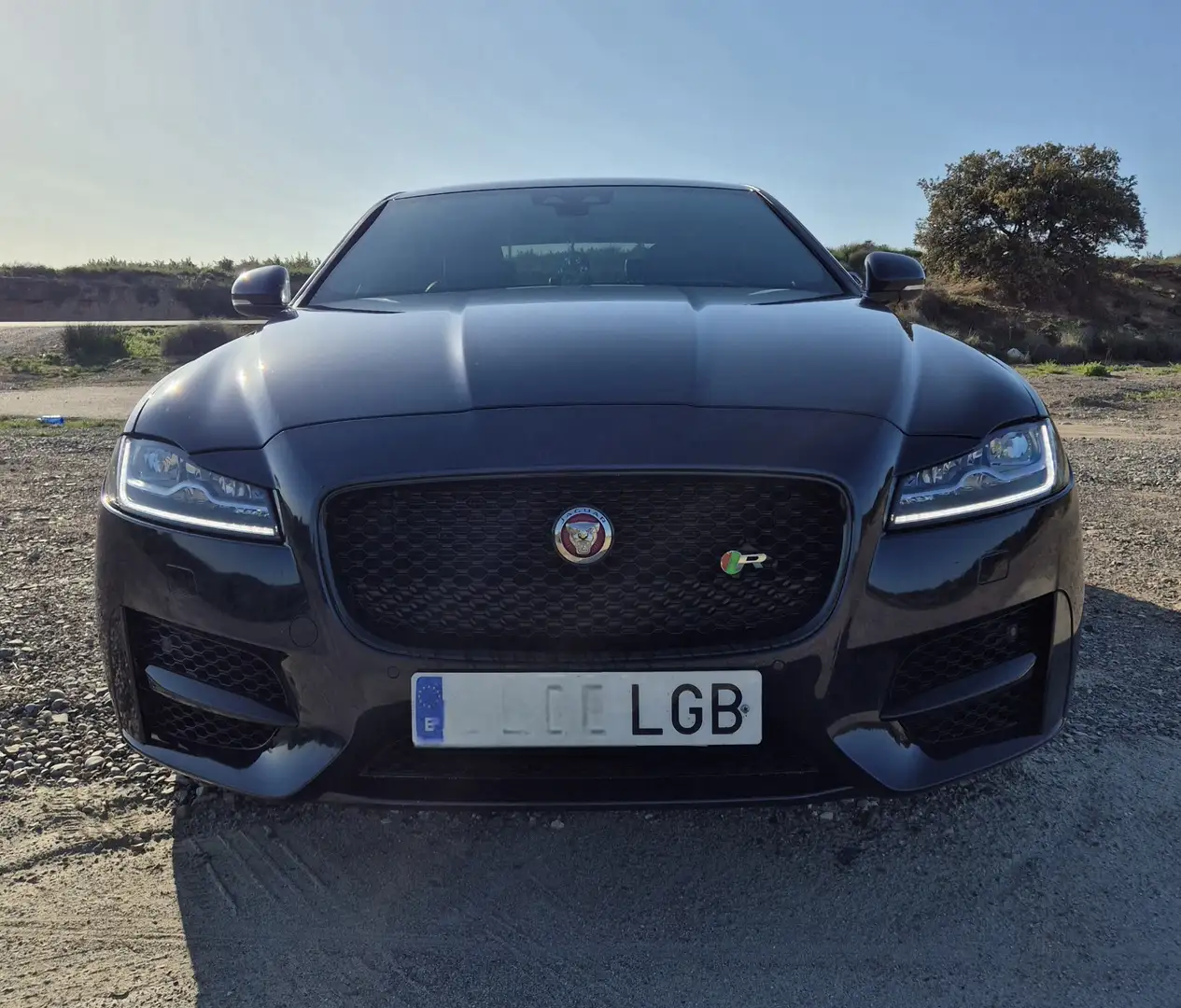 Jaguar XF 2.0i4D R-Sport Aut. 180 - 2