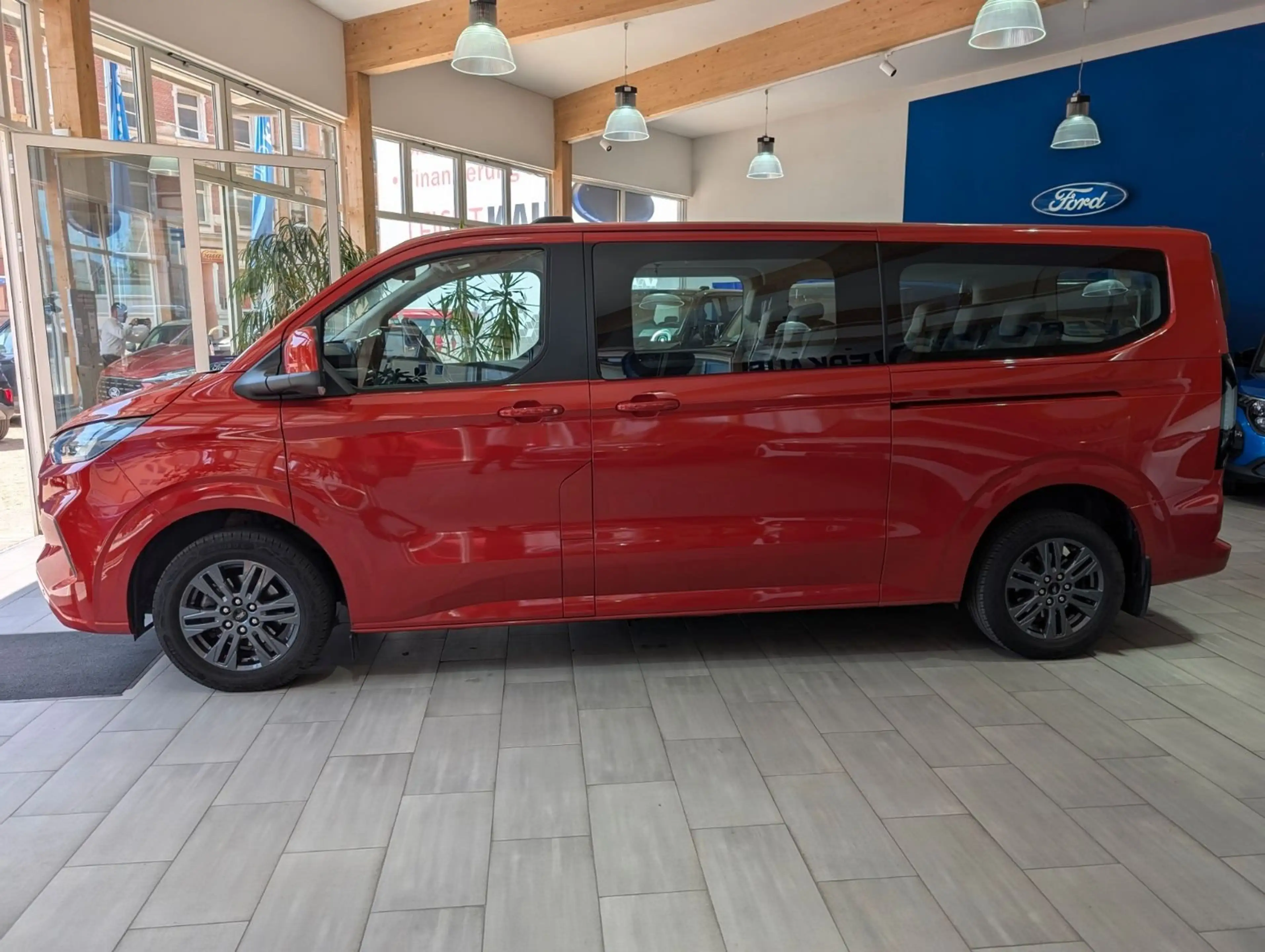 Ford Tourneo Custom Tit. 2.0 L2 NEUES MODELL — photo 8
