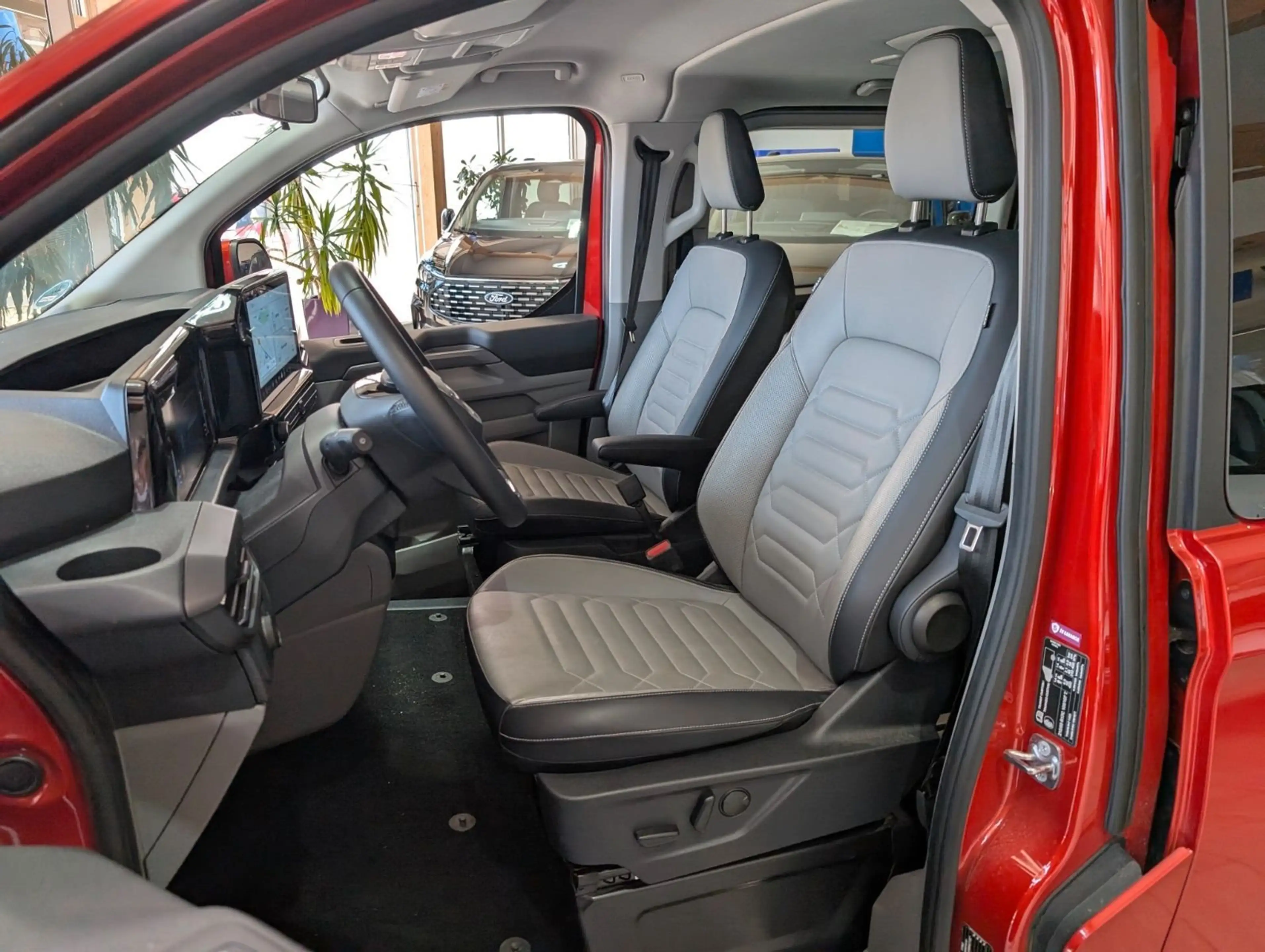 Ford Tourneo Custom Tit. 2.0 L2 NEUES MODELL — photo 10