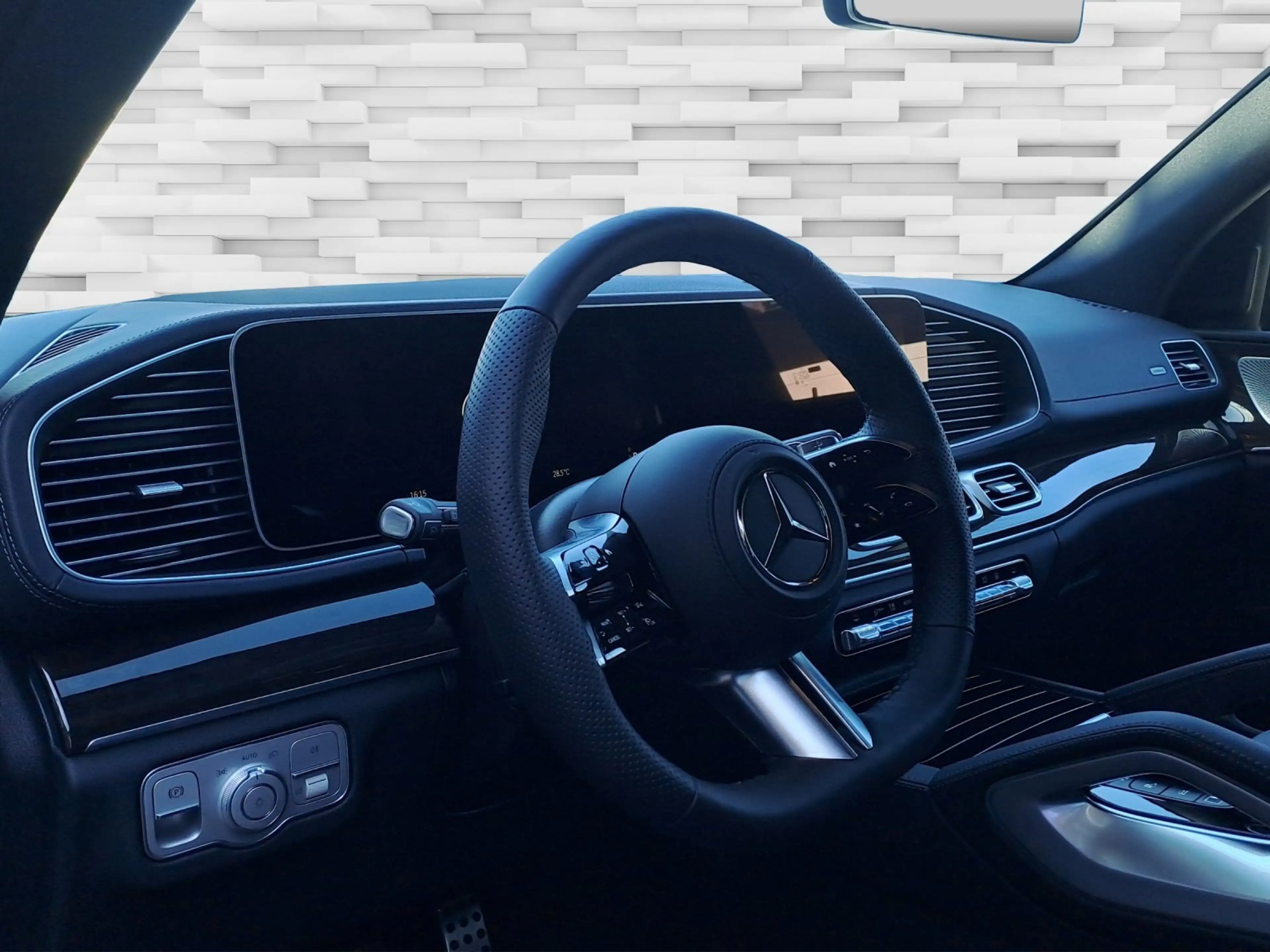 Mercedes-Benz GLS 450 d 4M AMG Night Pano/Dist/StaHg/Airmat/23 — photo 6