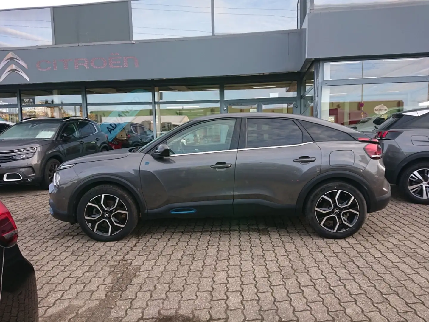 Citroen E-C4 Electric 136 SHINE Navi Rückfahrk. PDC Klimaautomatik HUD D Gris - 2