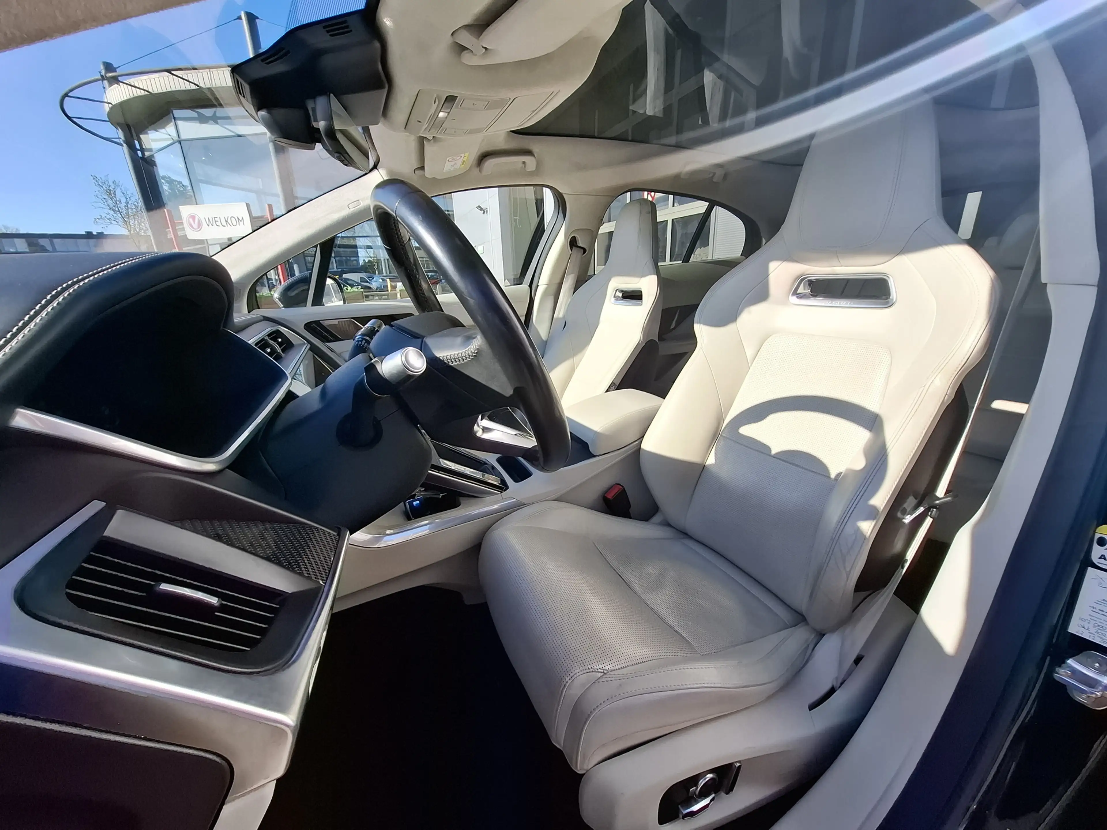 Jaguar I-Pace EV400 First Edition 90 kWh | SoH 89,9% | Navigatie — photo 13