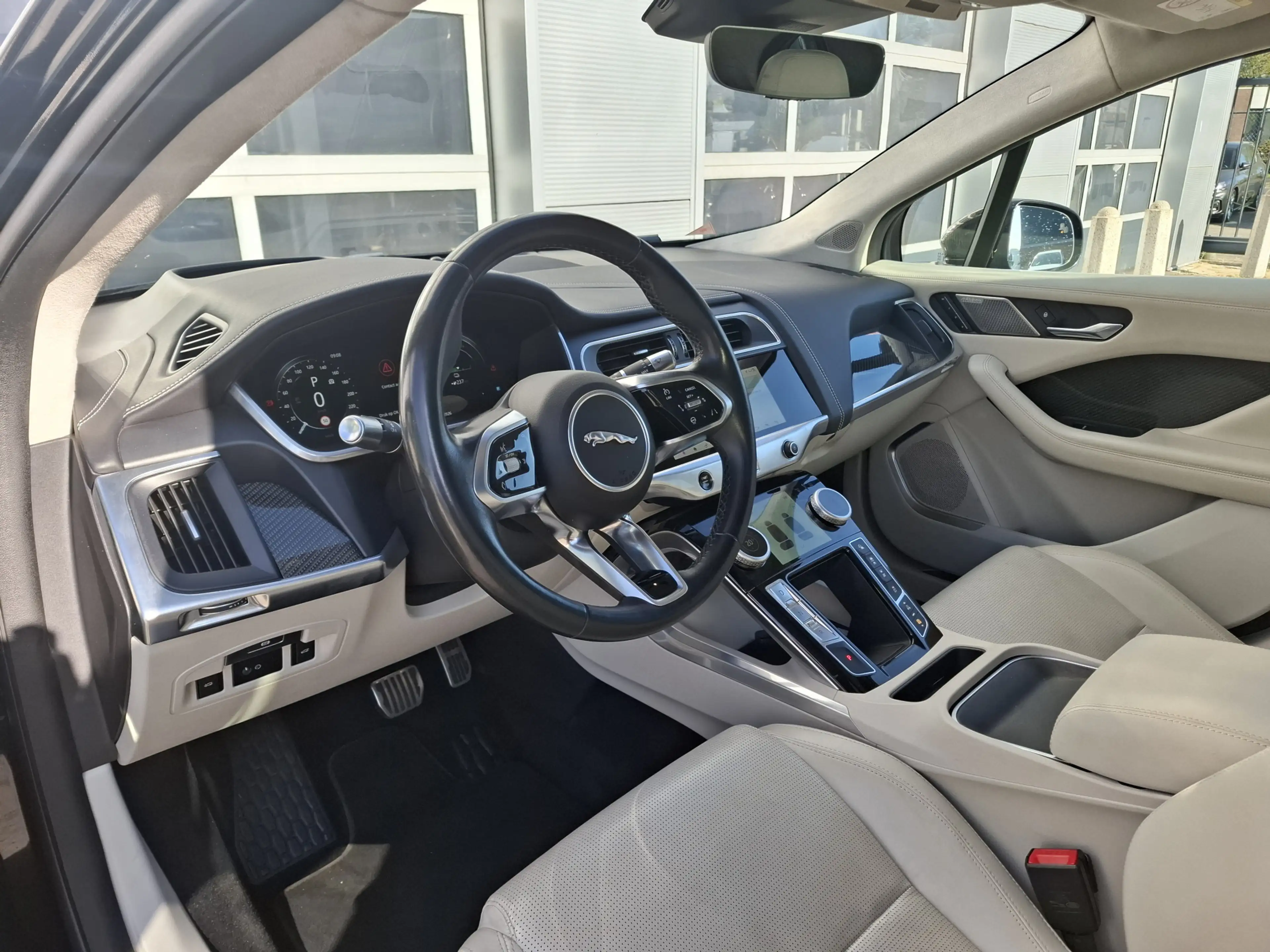 Jaguar I-Pace EV400 First Edition 90 kWh | SoH 89,9% | Navigatie — photo 12