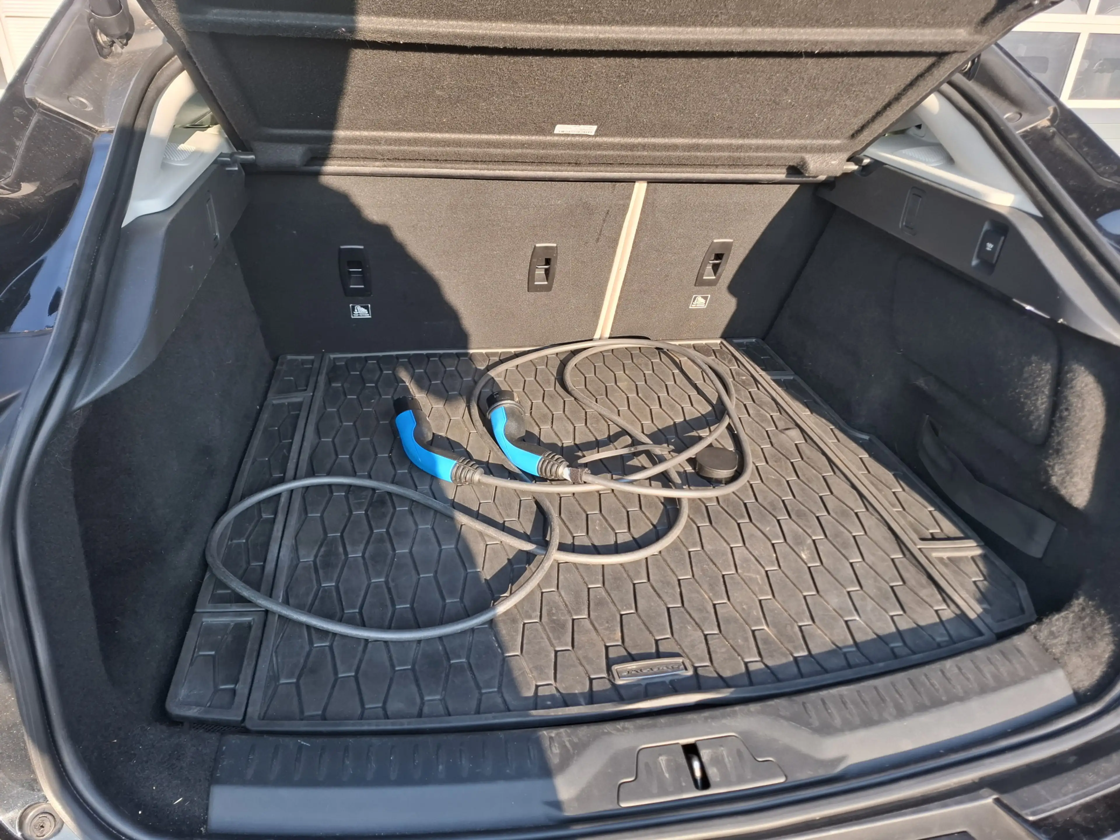 Jaguar I-Pace EV400 First Edition 90 kWh | SoH 89,9% | Navigatie — photo 18