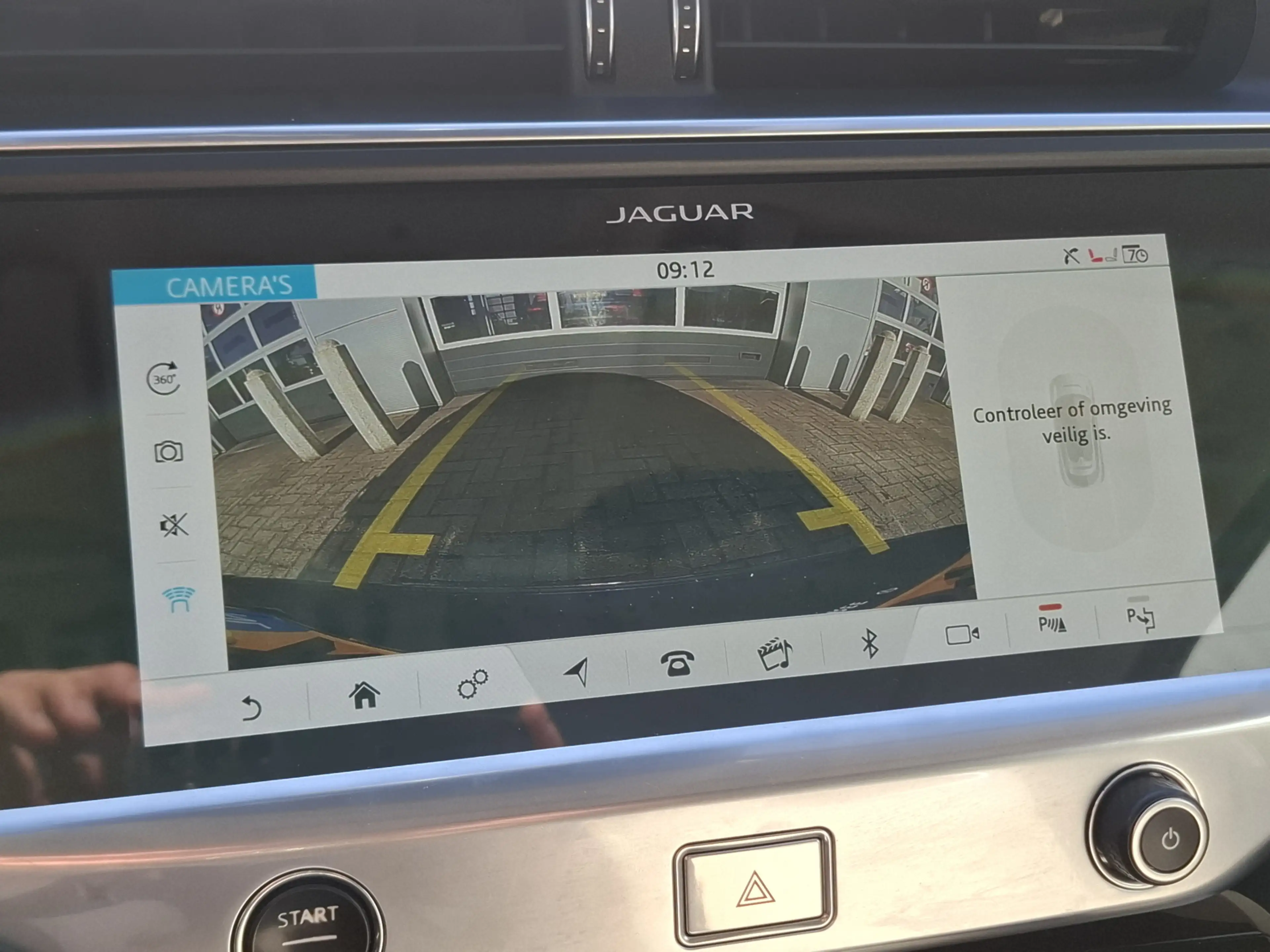 Jaguar I-Pace EV400 First Edition 90 kWh | SoH 89,9% | Navigatie — photo 6