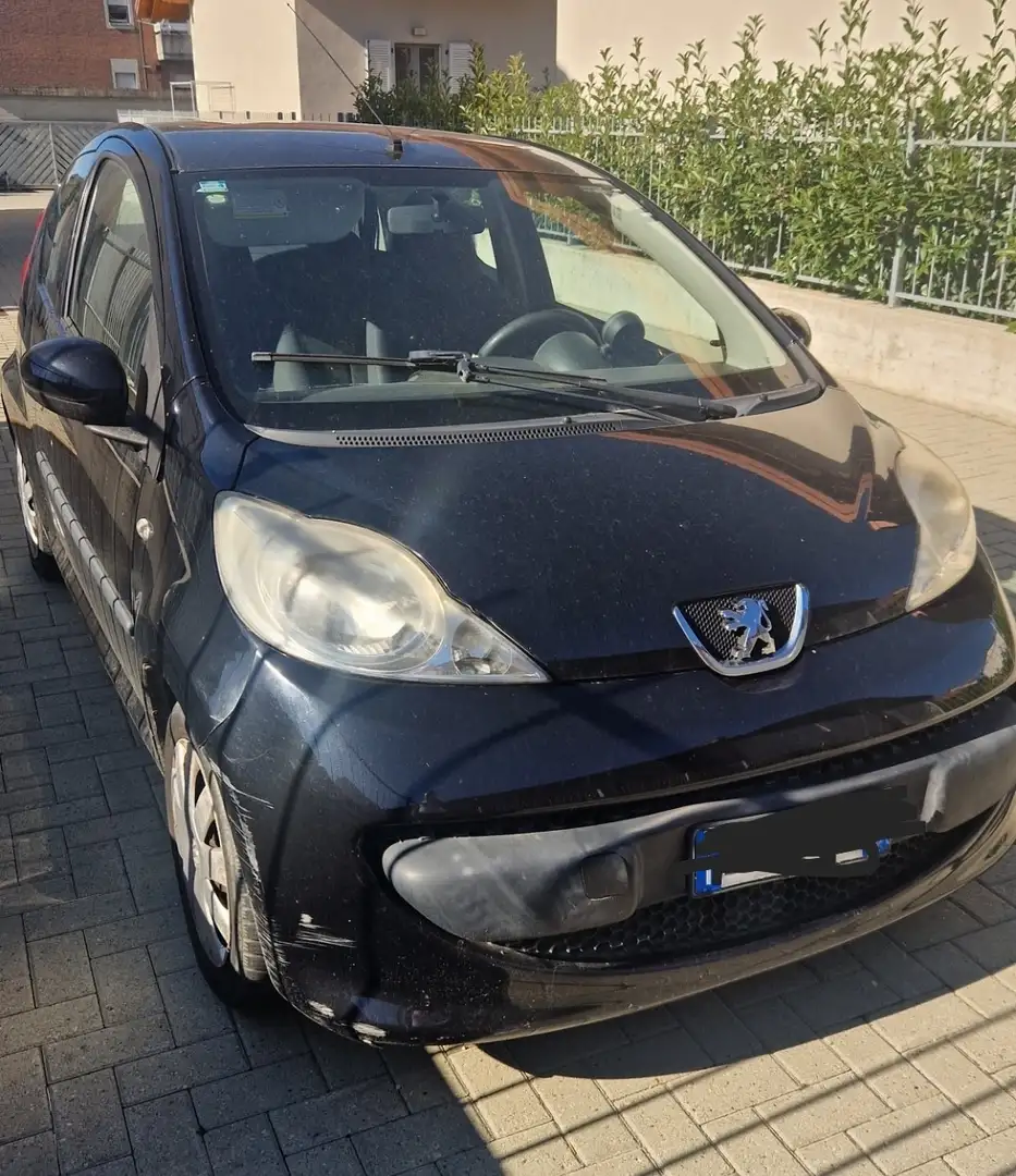 Peugeot 107 3p 1.0 12v Plaisir - 2
