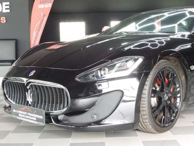Imagine Maserati GranTurismo 4.7 V8 Sport BOSE/ALCANTARA