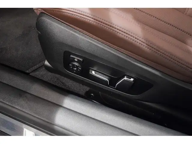 BMW 4 Series view 18