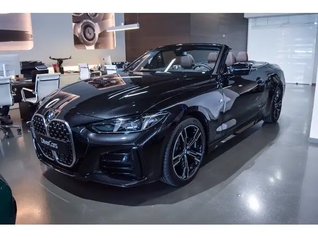BMW 4 Series view 2