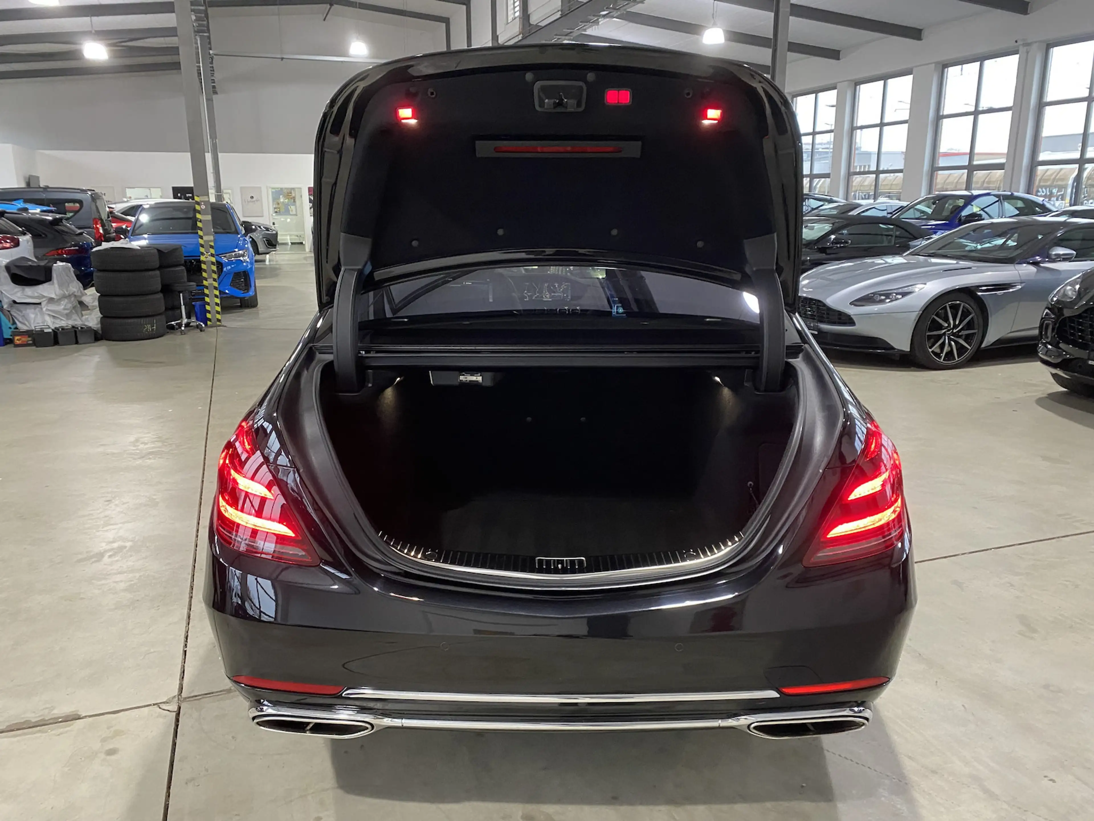 Mercedes-Benz S 650 Maybach Pano STHZG HUD Fond-TV Chauff-Pac — photo 26