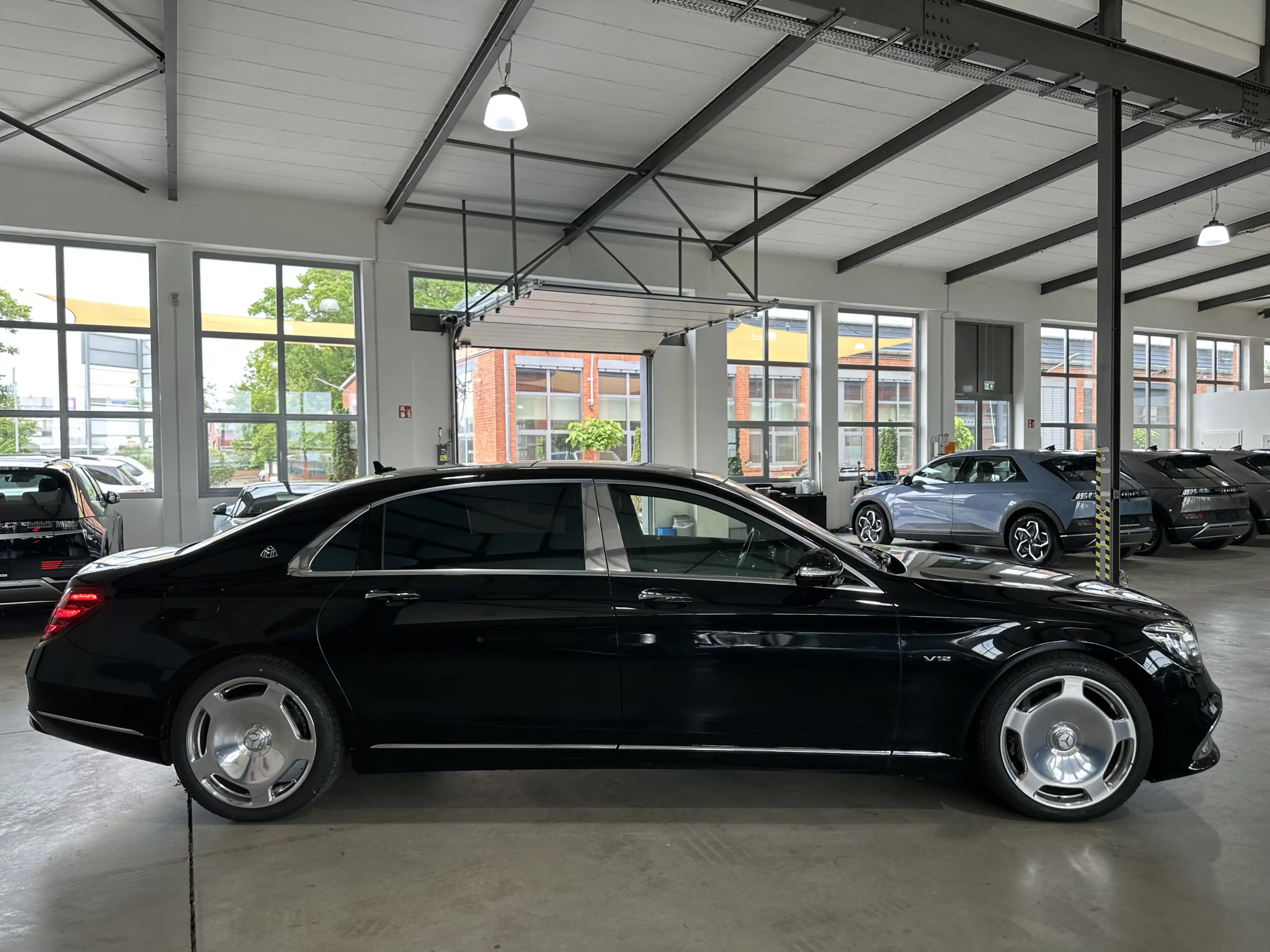 Mercedes-Benz S 650 Maybach Pano STHZG HUD Fond-TV Chauff-Pac — photo 5