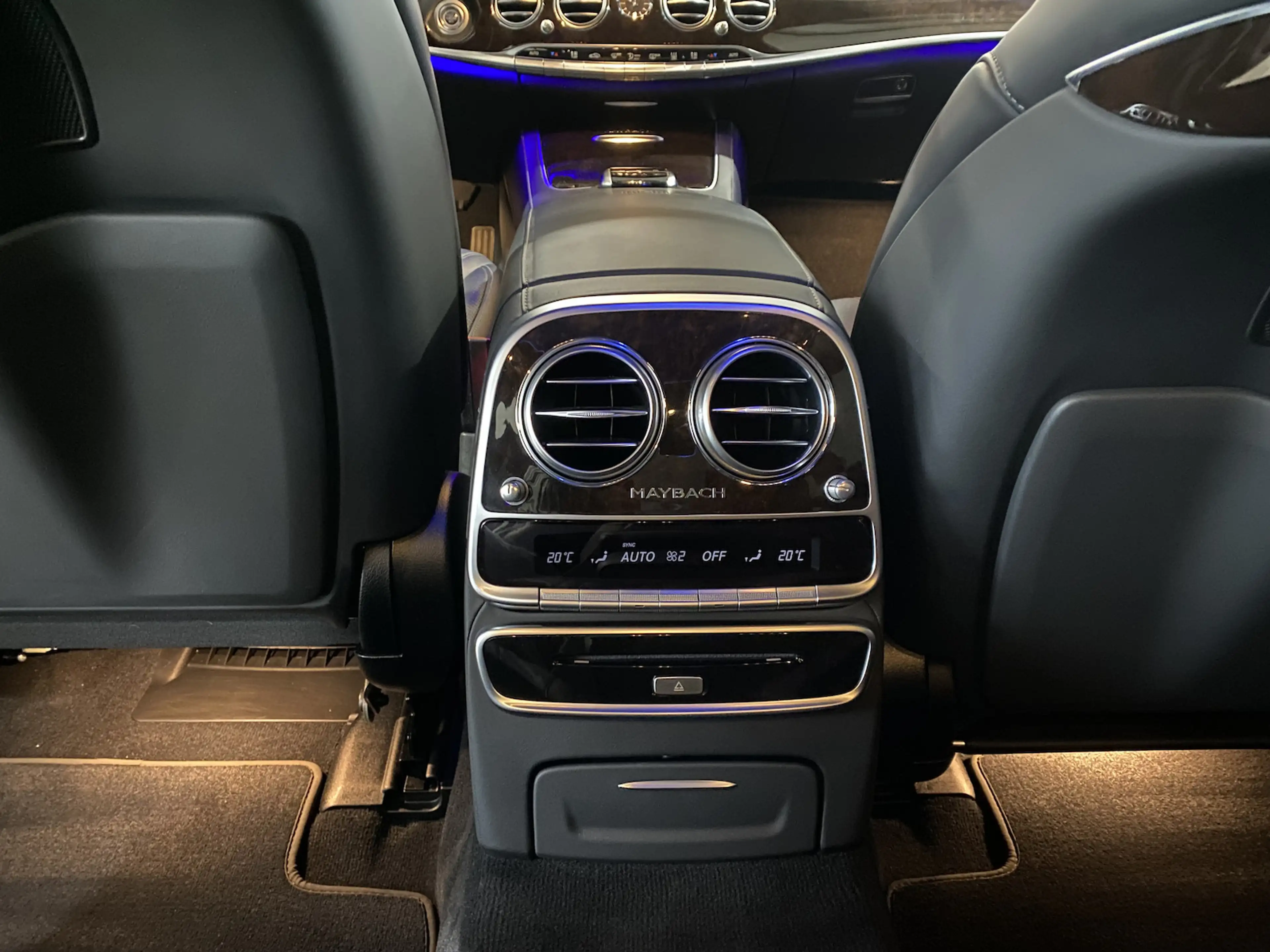 Mercedes-Benz S 650 Maybach Pano STHZG HUD Fond-TV Chauff-Pac — photo 23
