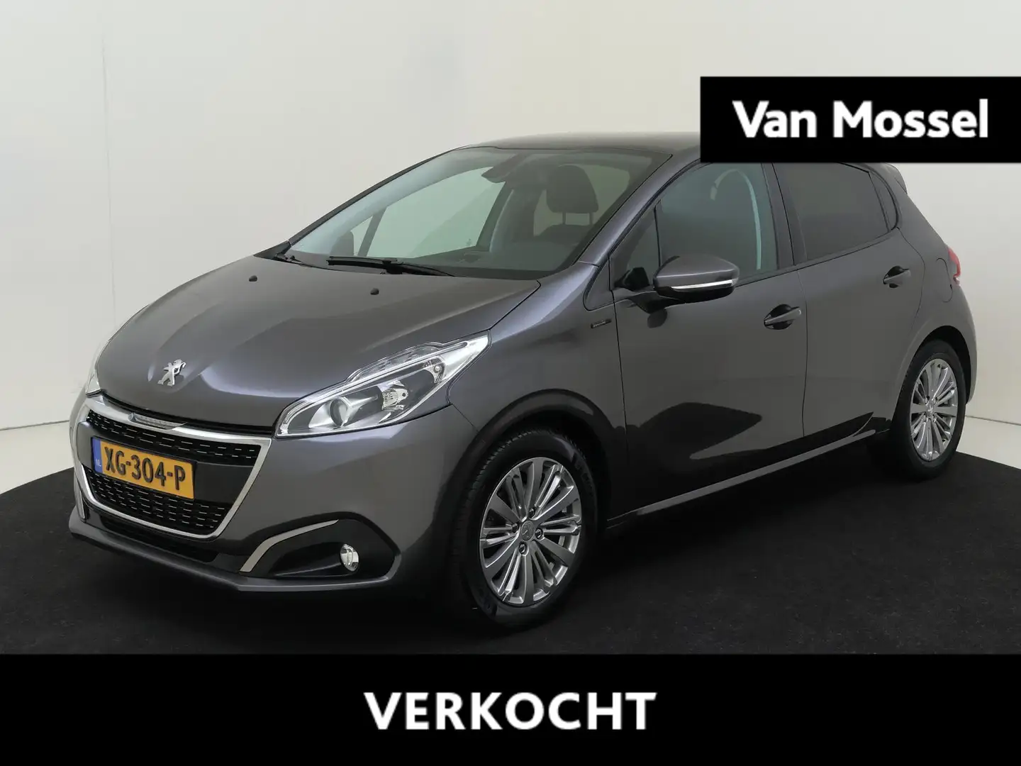 Peugeot 208 1.2 PureTech Signature airco / 30dkm / Parkeersens Grijs - 1