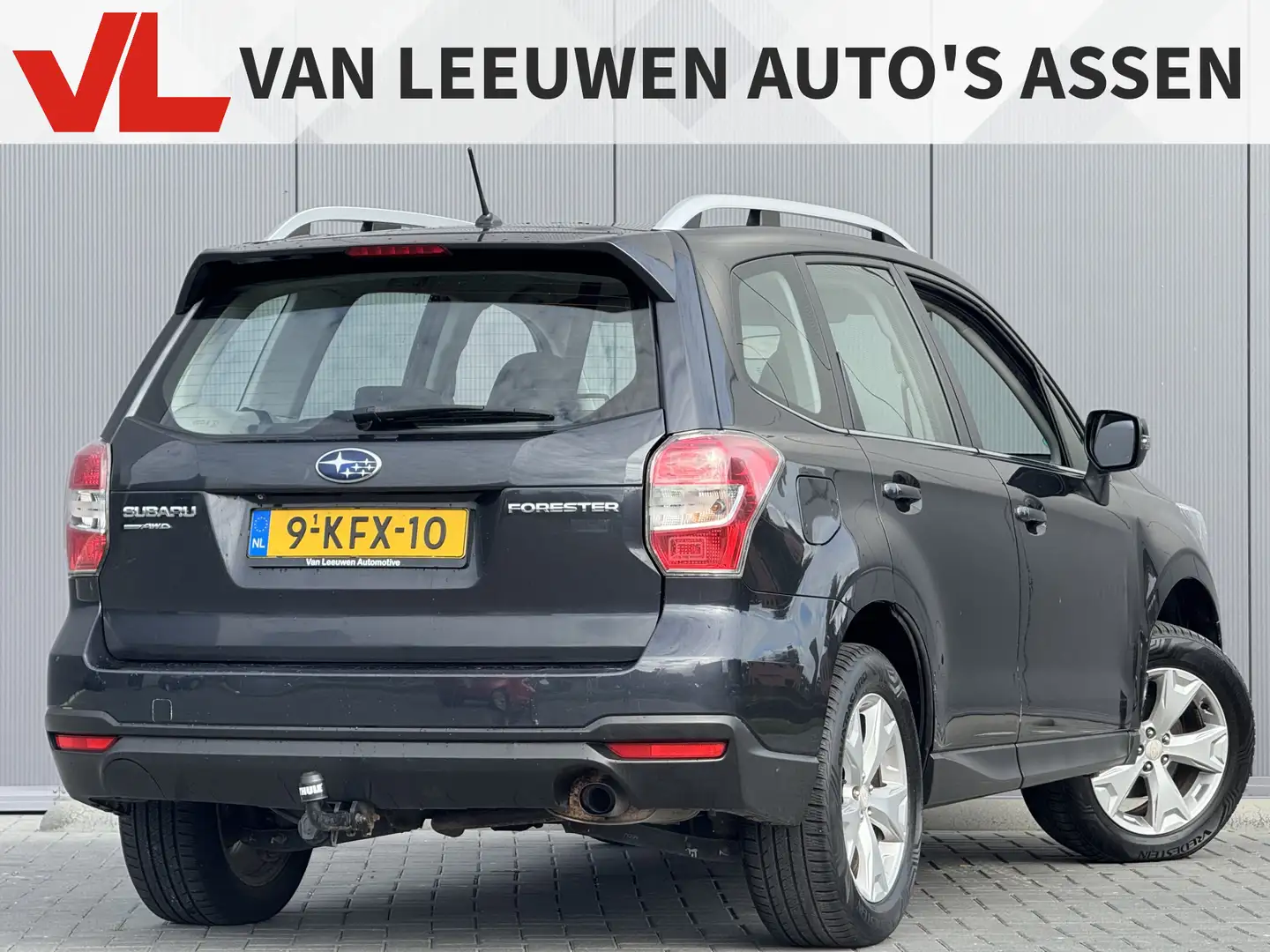Subaru Forester 2.0 Luxury | APK 16-04-2026 | Automaat | Rijklaar Gris - 2