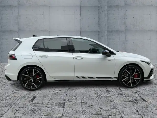 Volkswagen Golf view 7