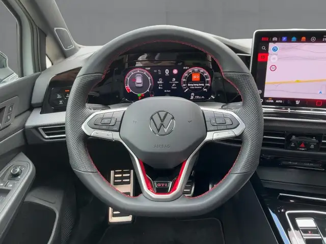 Volkswagen Golf view 10