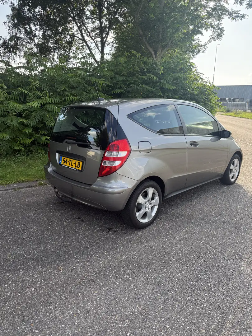 Mercedes-Benz A 150 Classic Grijs - 2