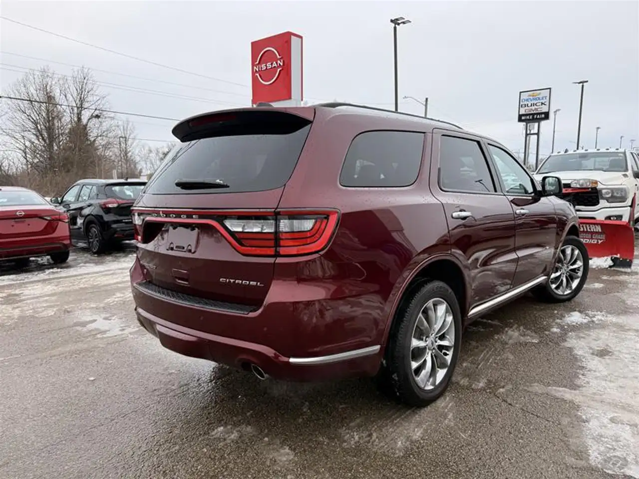 Dodge Durango снимка Dodge Durango