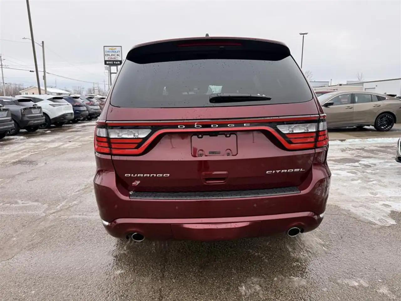 Dodge Durango снимка Dodge Durango