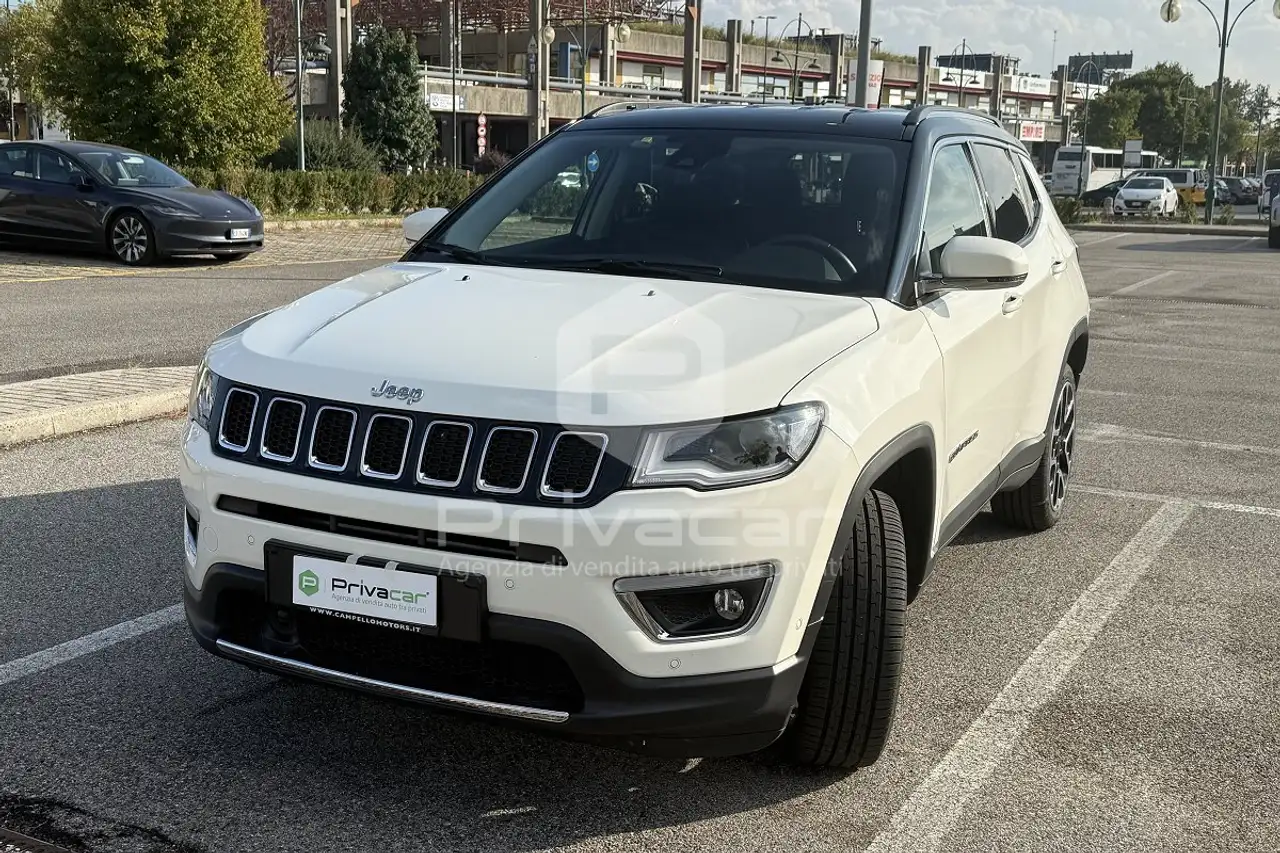 Jeep Compass Compass 2.0 Multijet II aut. 4WD Limited — photo 1 of 15