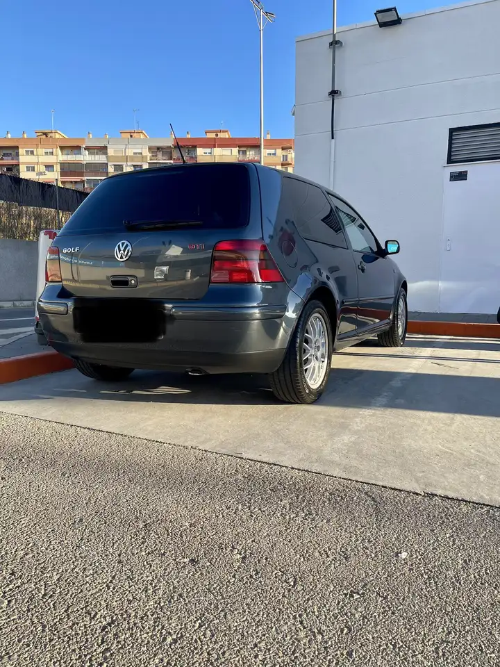 Volkswagen Golf GTI 1.8 T 150, foto 2