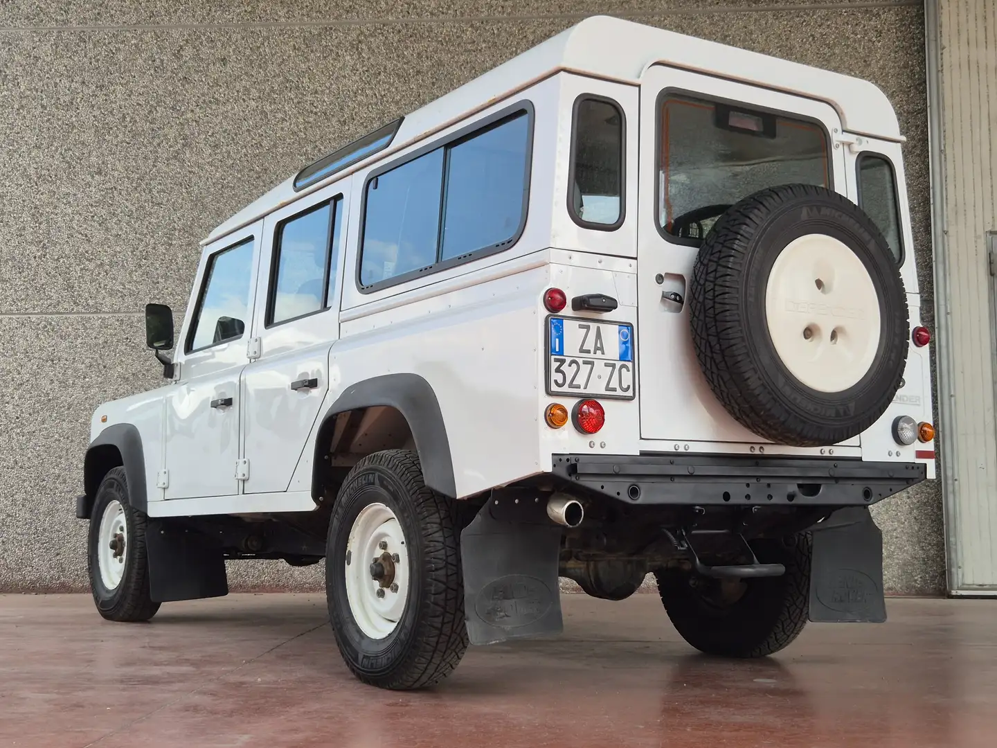 Land Rover Defender 110 2.2 TD4 SE SW Blanc - 2