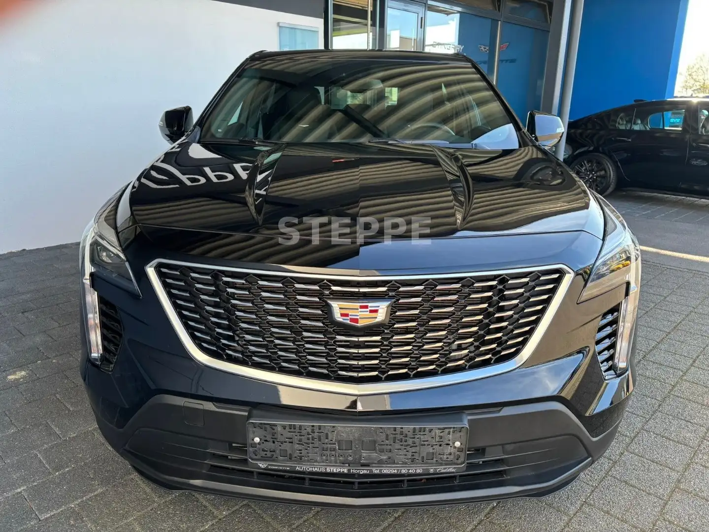 Cadillac XT4 Luxury AWD 350T AHK, KAMERA, 1.Hd.Unfallfrei Schwarz - 2