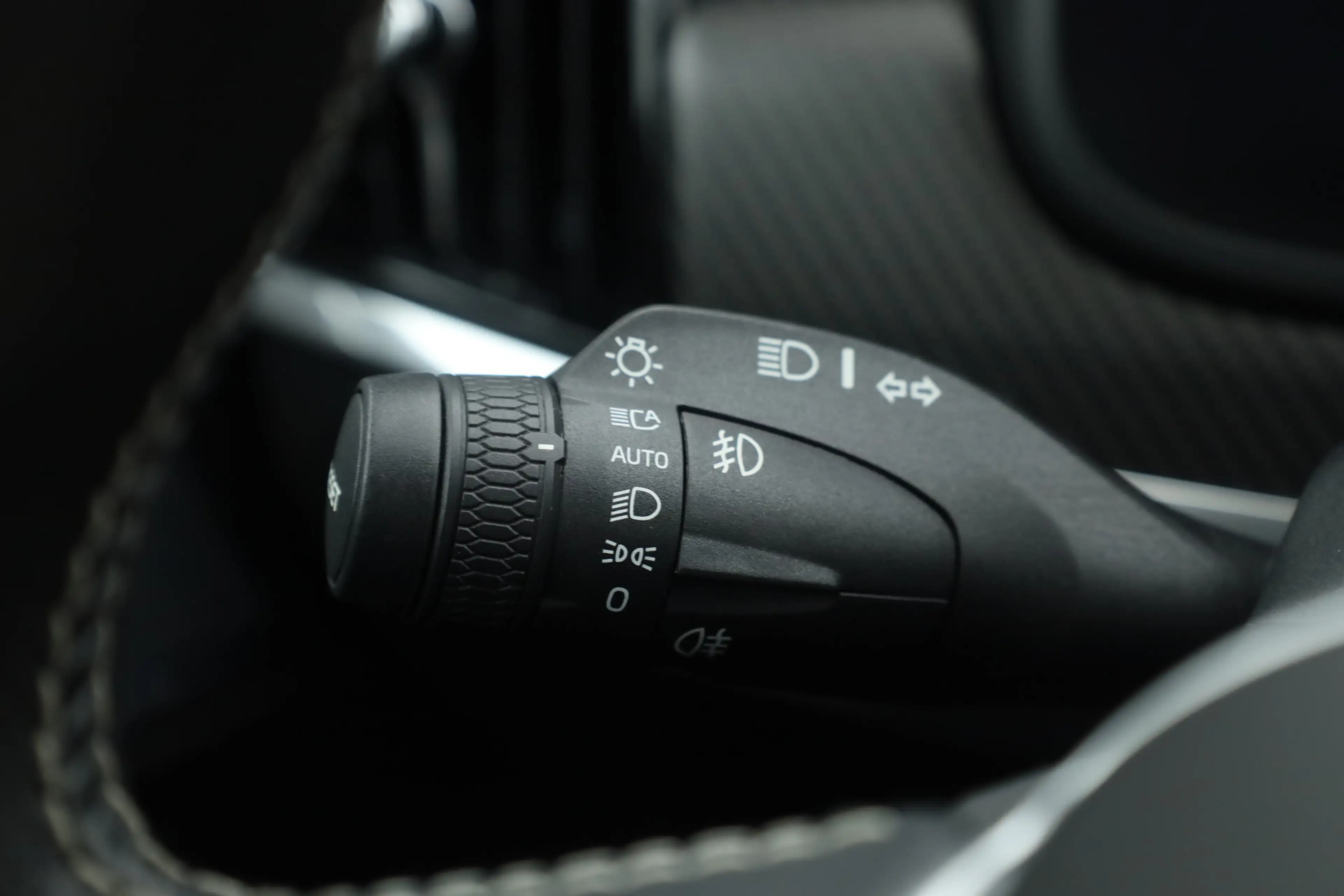 Volvo V90 2.0 T5 R-Design Polestar | Rijklaar | Bowers & Wil — photo 10