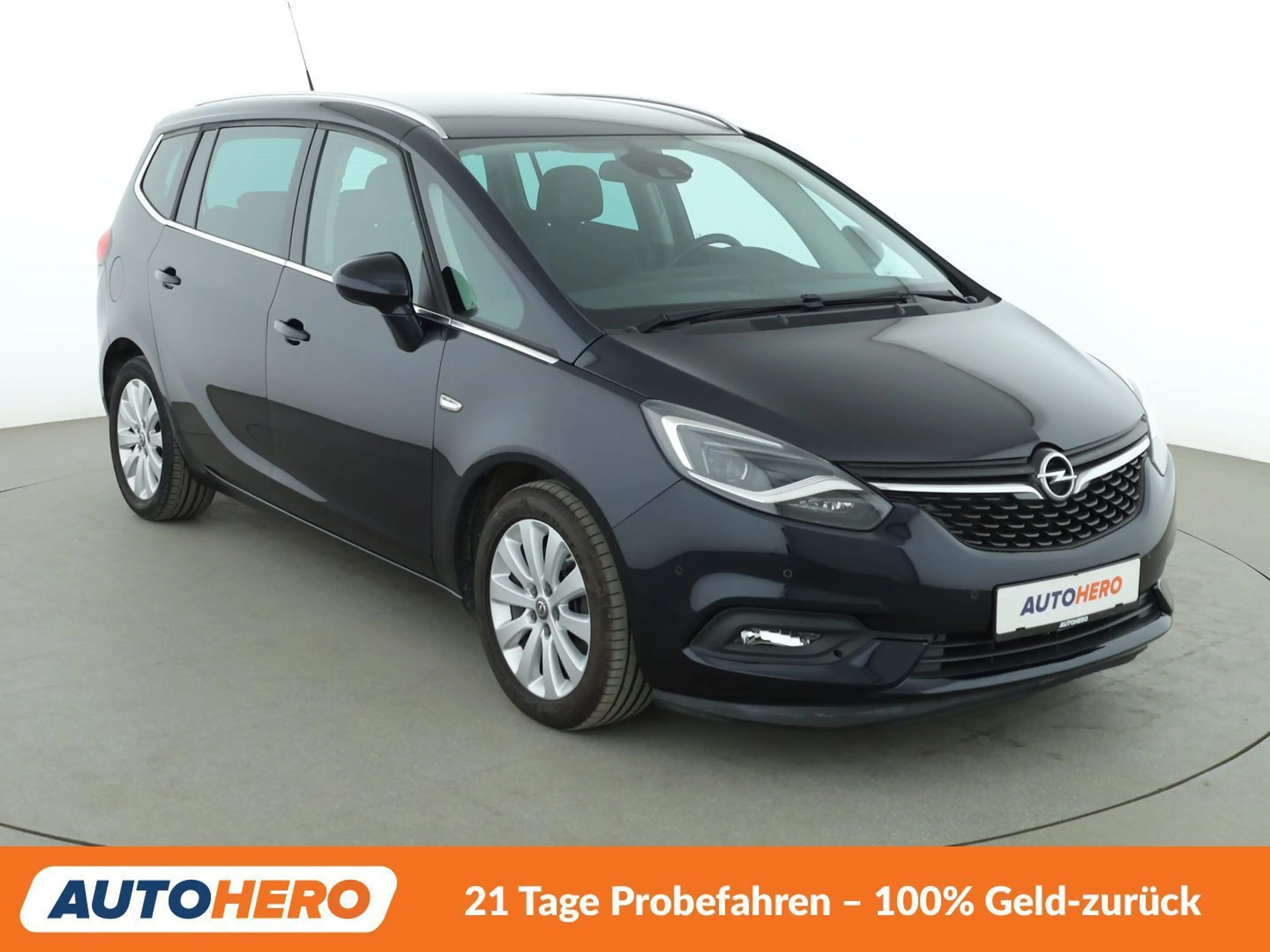 Opel Zafira Tourer 1.6 SIDI Turbo Innovation Aut.*NAVI*PDC*BiLED* — photo 8