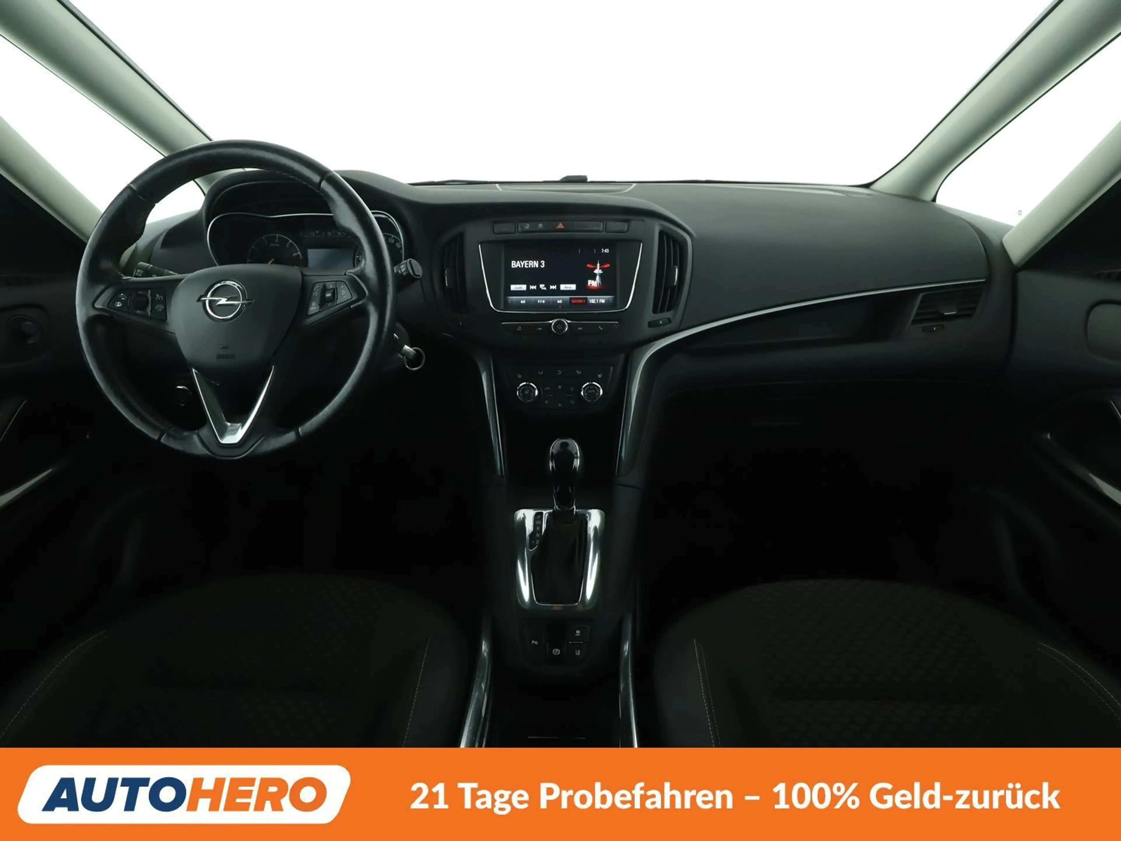 Opel Zafira Tourer 1.6 SIDI Turbo Innovation Aut.*NAVI*PDC*BiLED* — photo 12