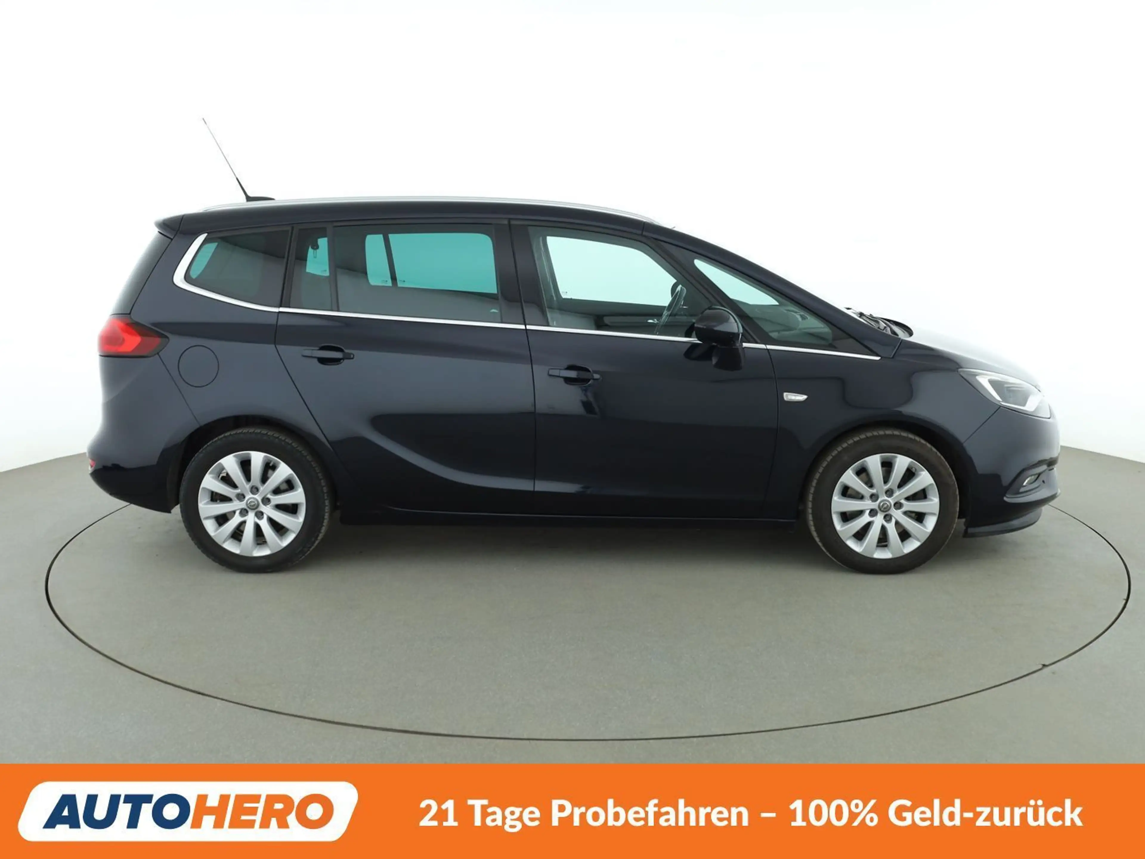 Opel Zafira Tourer 1.6 SIDI Turbo Innovation Aut.*NAVI*PDC*BiLED* — photo 7
