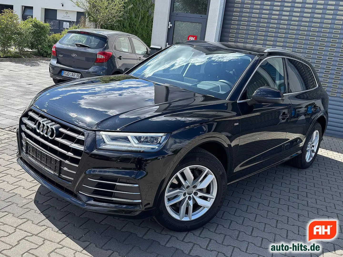 Audi Q5 55 TFSI Hybrid quattro sport Leder Matrix-LED Black - 2