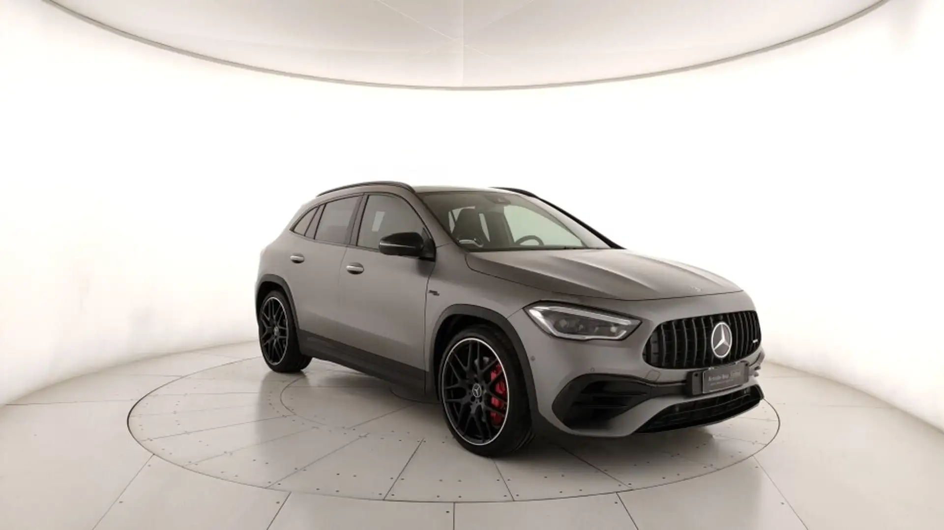 Mercedes-Benz GLA 45 AMG GLA AMG 45 S 4matic+ auto Grau - 1