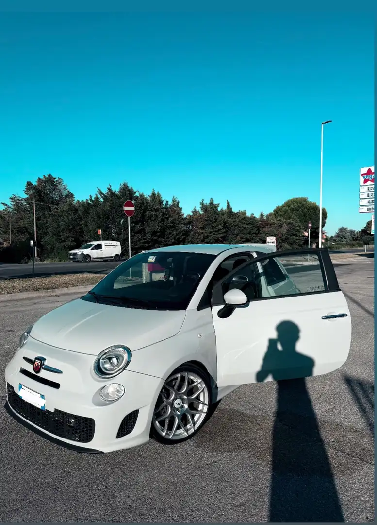 Abarth 500 1.4 16v t. t-jet Custom 135cv E6 - 1