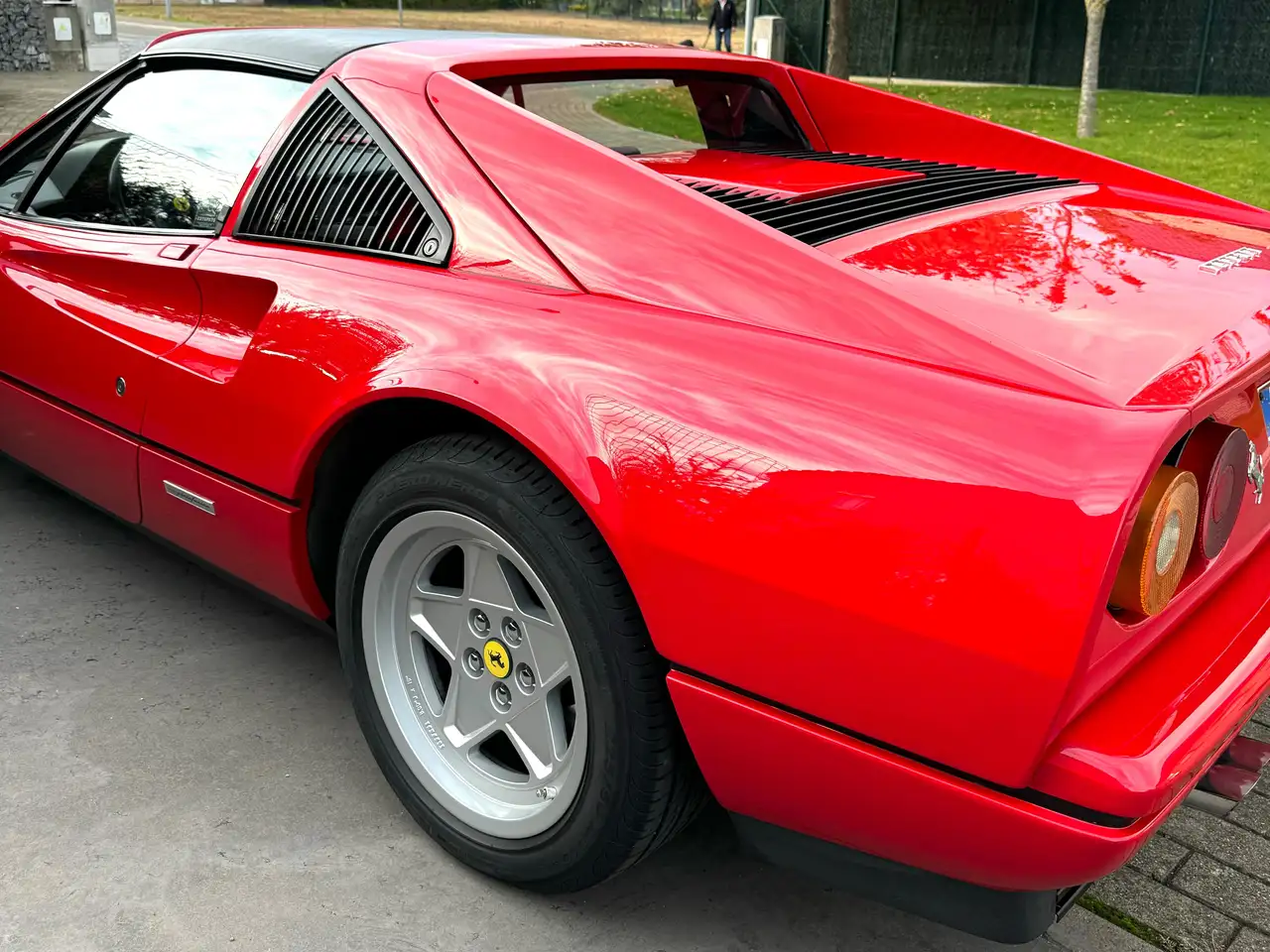 Ferrari 328 GTS - 1987 - 31.000 Km - parfait état, foto 4