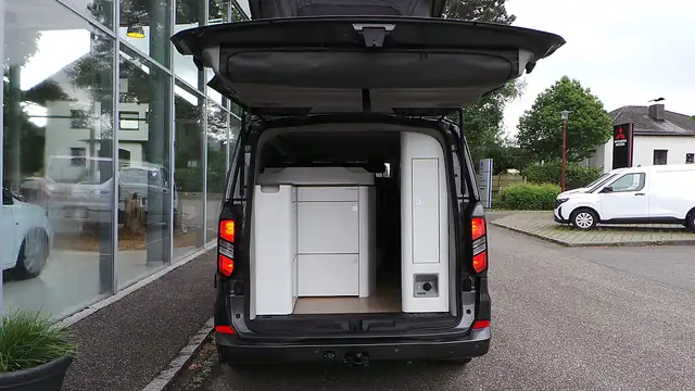 Ford Sonstige Ansicht 9