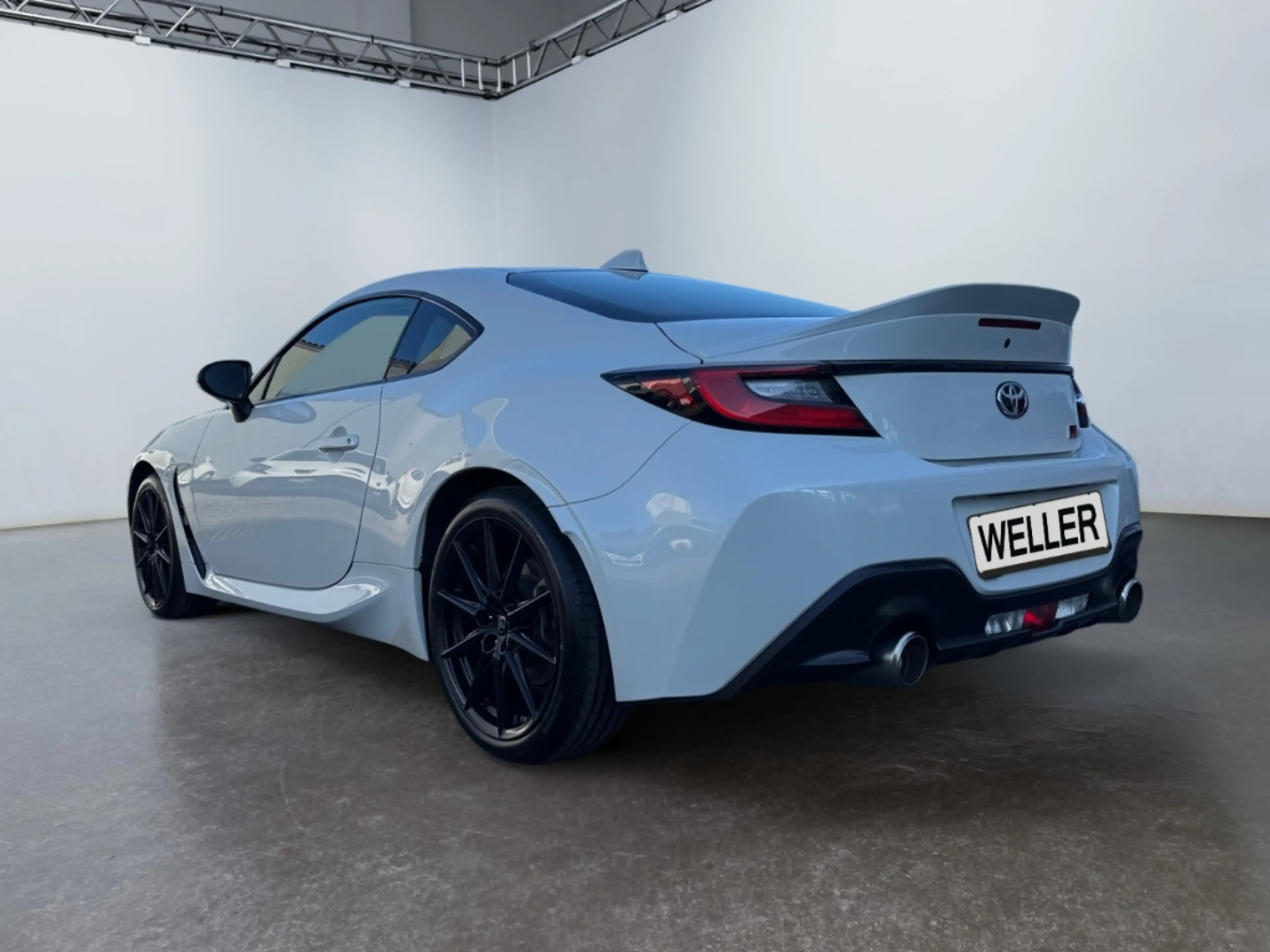 Toyota GR86 Basis *LED*CarPlay*Tempomat*R-Kamera*SHZ* — photo 7