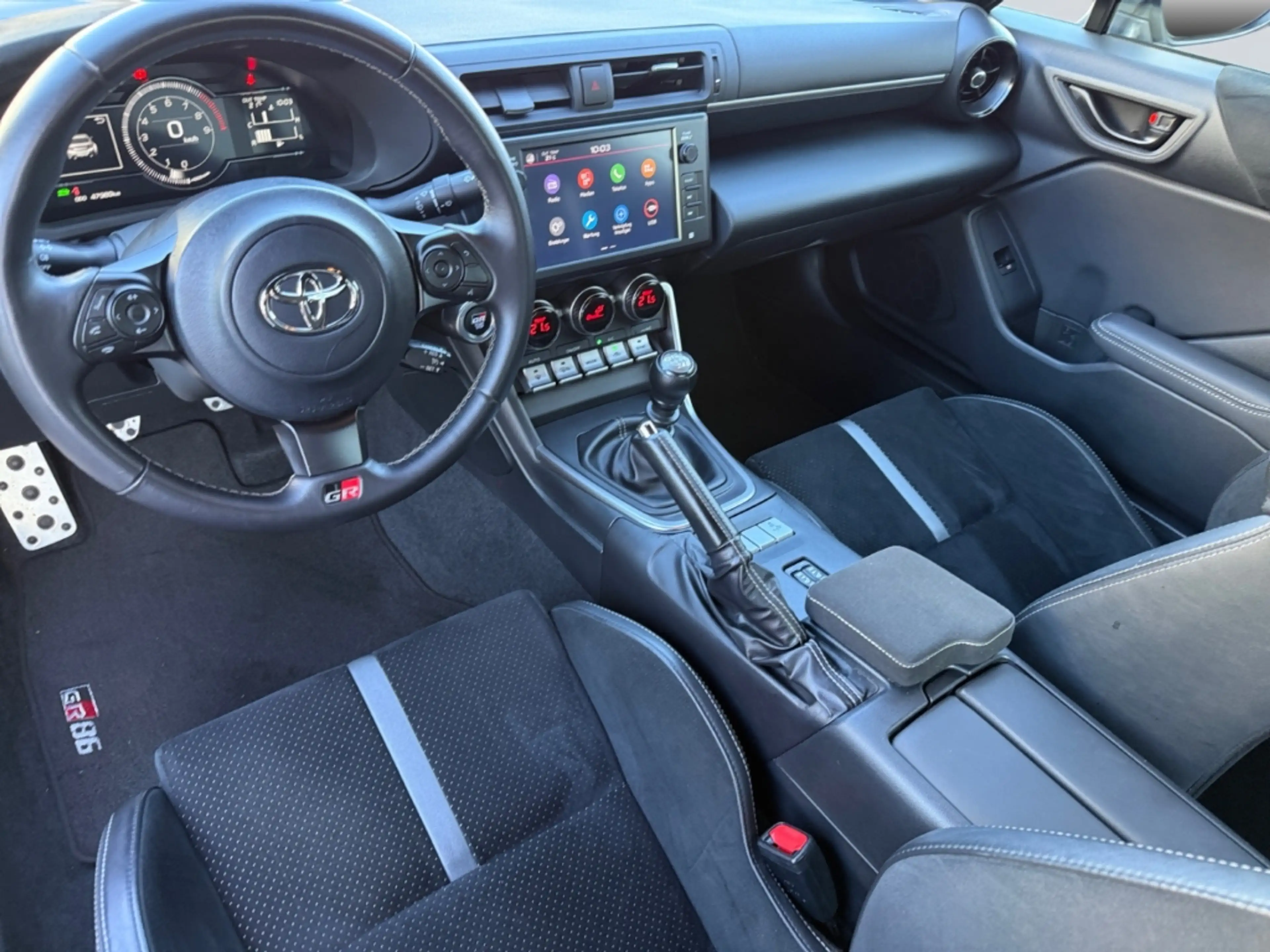 Toyota GR86 Basis *LED*CarPlay*Tempomat*R-Kamera*SHZ* — photo 11