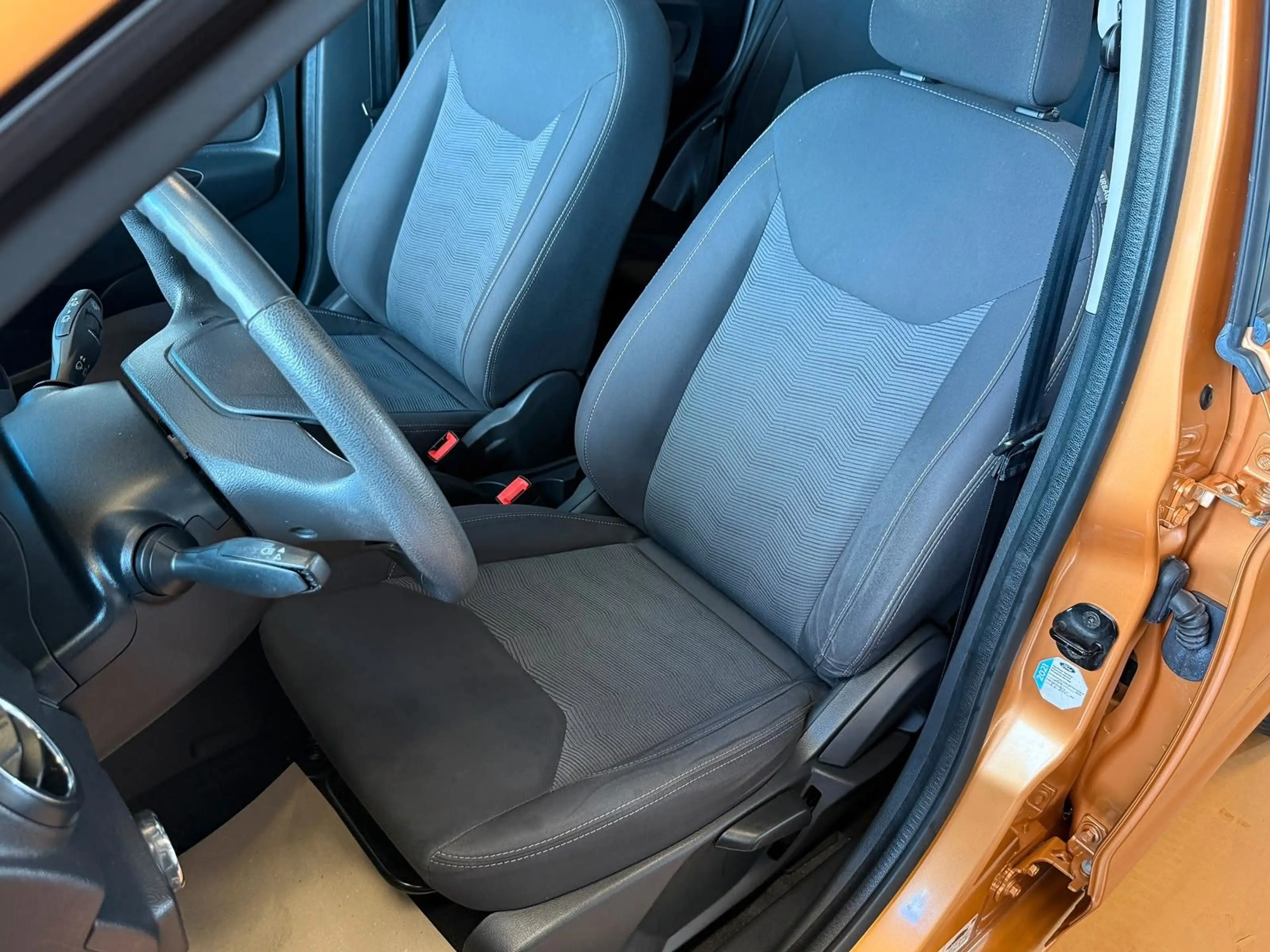 Ford Ka/Ka+ KA+ Cool & Sound Klima / Bluetooth / SYNC — photo 8