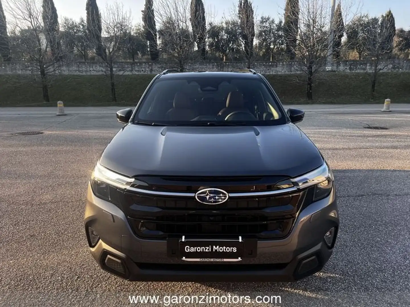 Subaru Forester 2.0i e-Boxer MHEV CVT Lineartronic Premium Grigio - 2