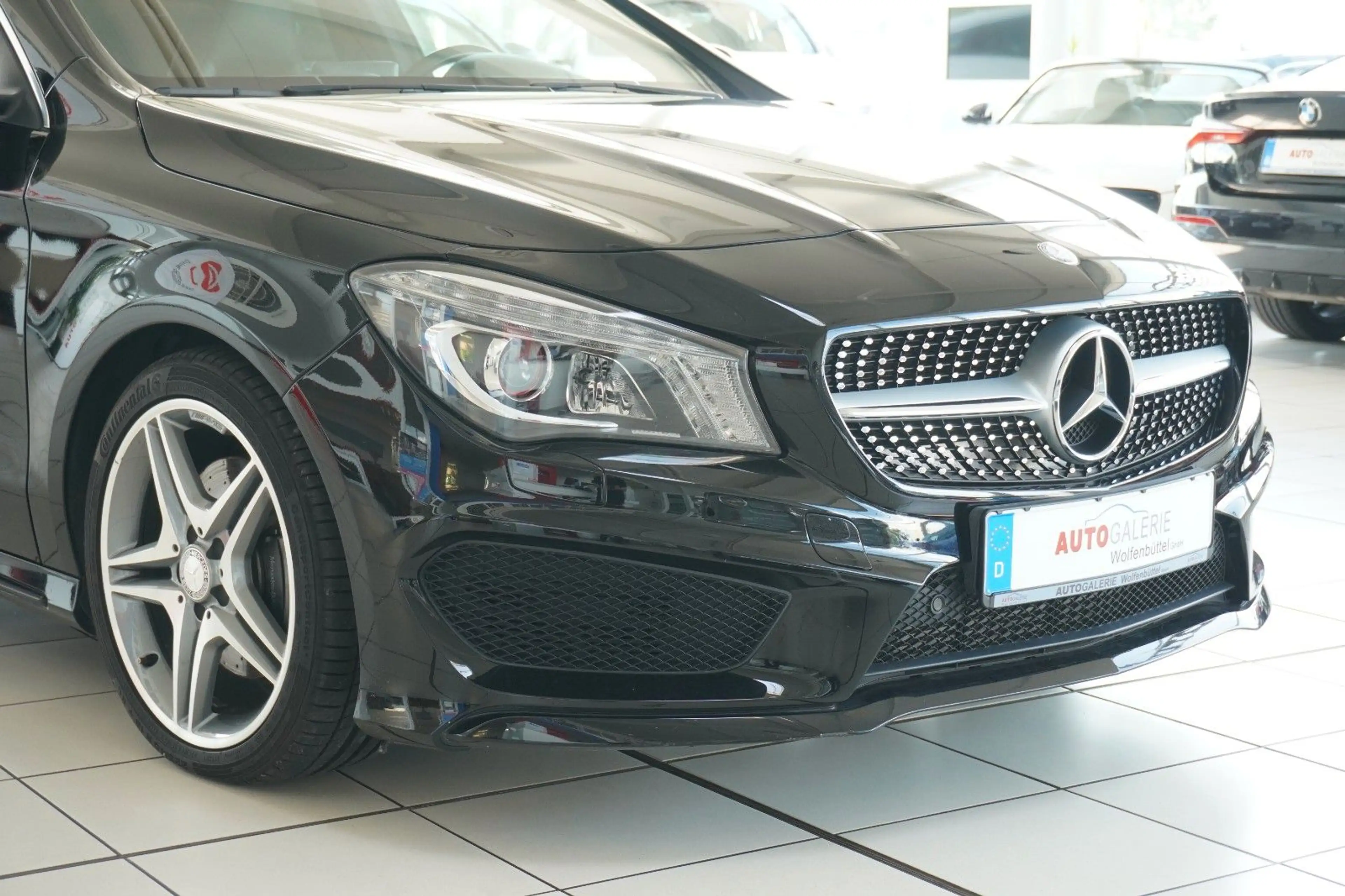Mercedes-Benz CLA 220 CDI AMG Line  Pano Xenon Standhzg. — photo 12