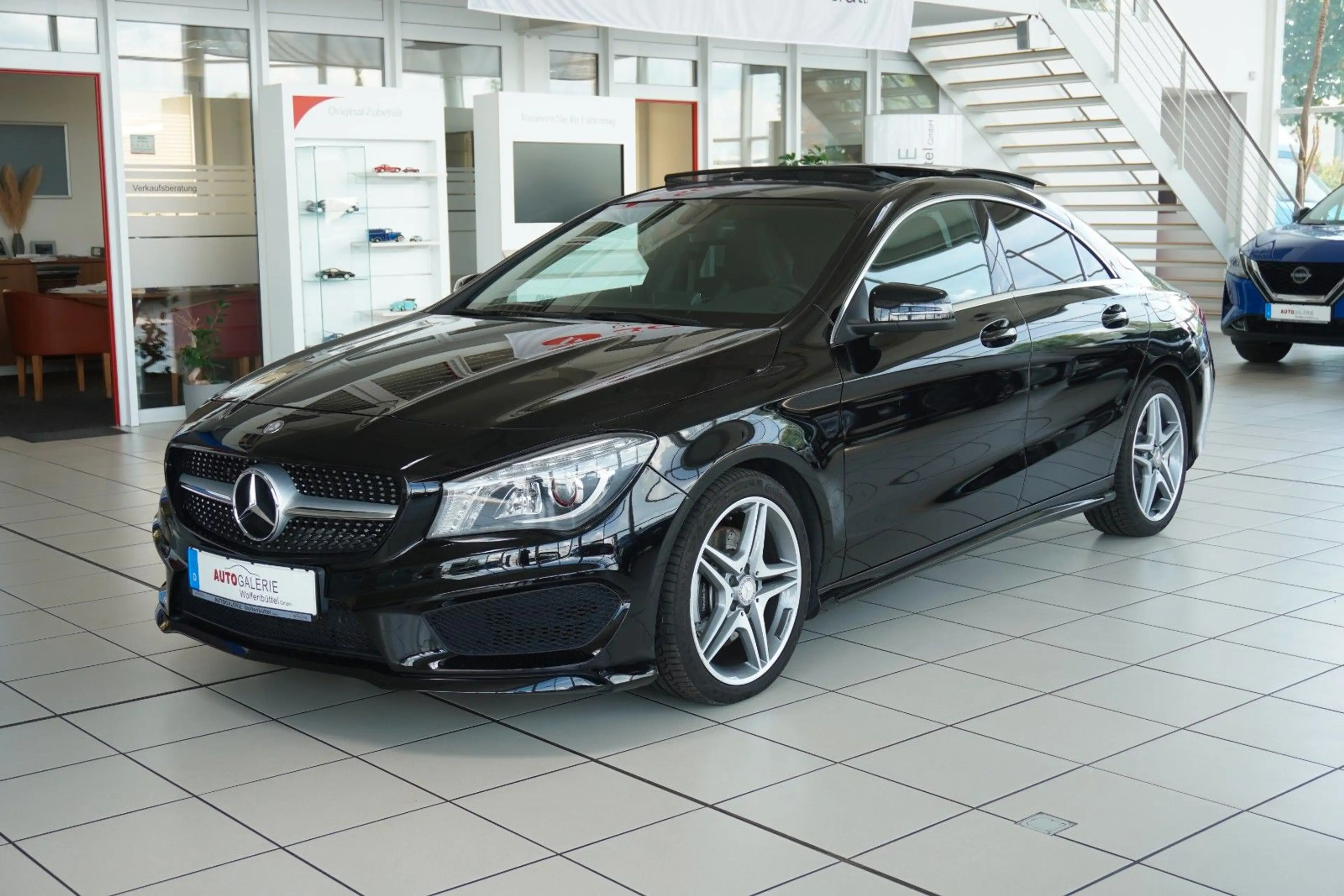Mercedes-Benz CLA 220 CDI AMG Line  Pano Xenon Standhzg.