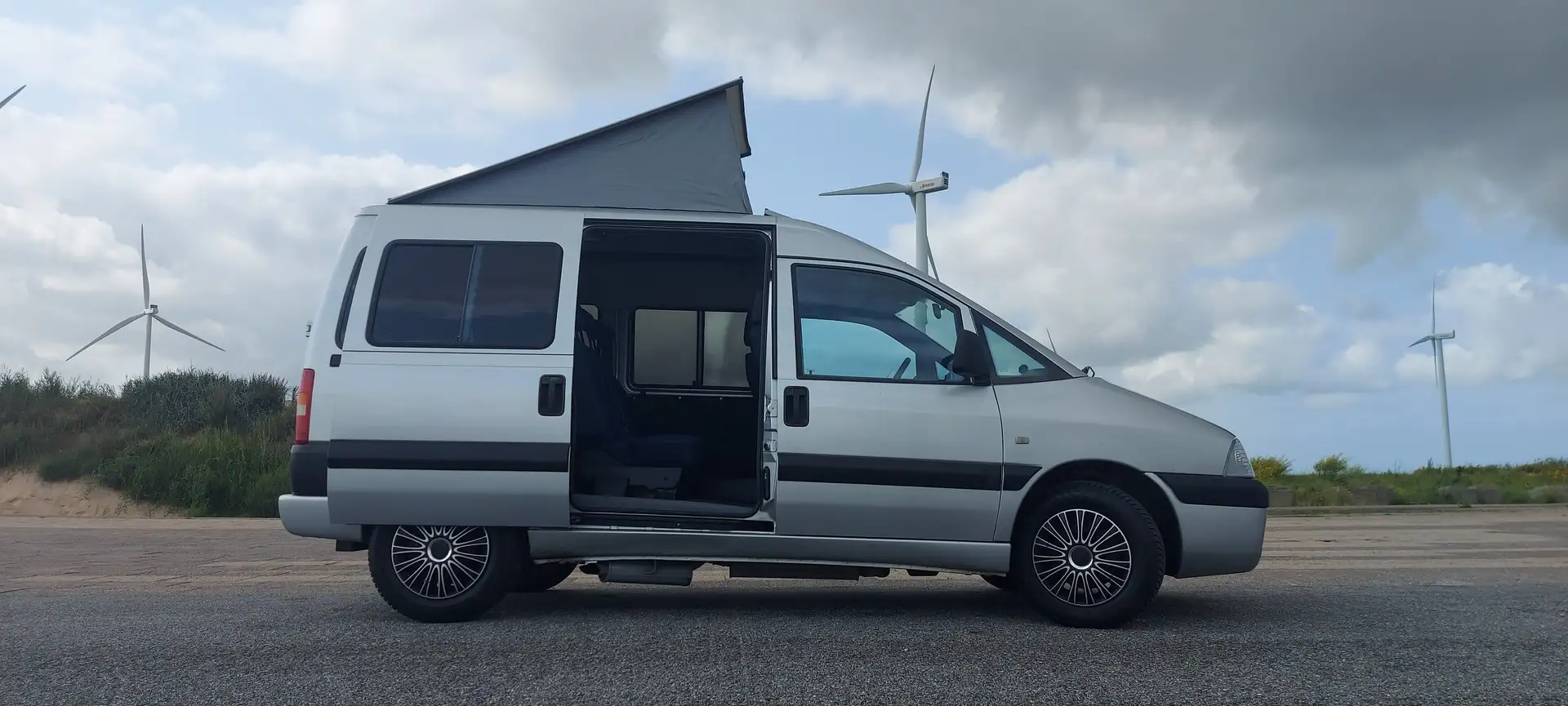 Citroen Jumpy 5 personenauto/campertje  2.0 HDI Ezüst - 2