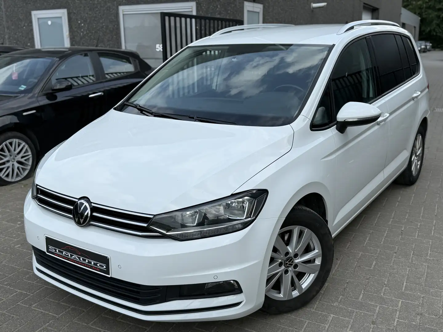 Volkswagen Touran 2.0 TDI 115 DSG7 7pl Lounge 14400 HTVA - 1