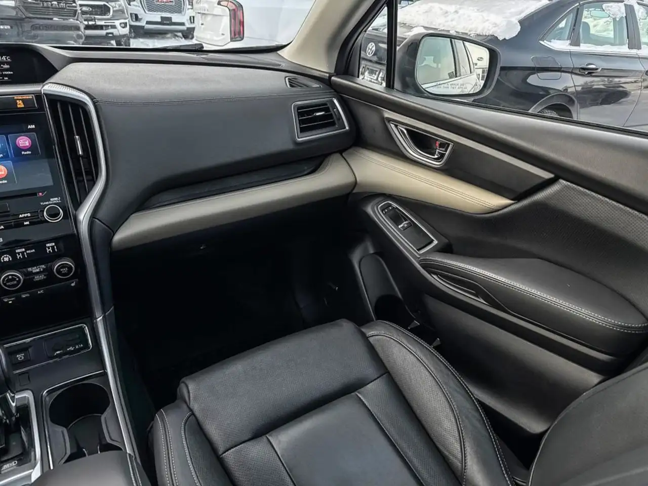 Subaru Ascent снимка Subaru Ascent