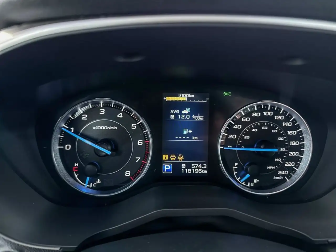 Subaru Ascent снимка Subaru Ascent